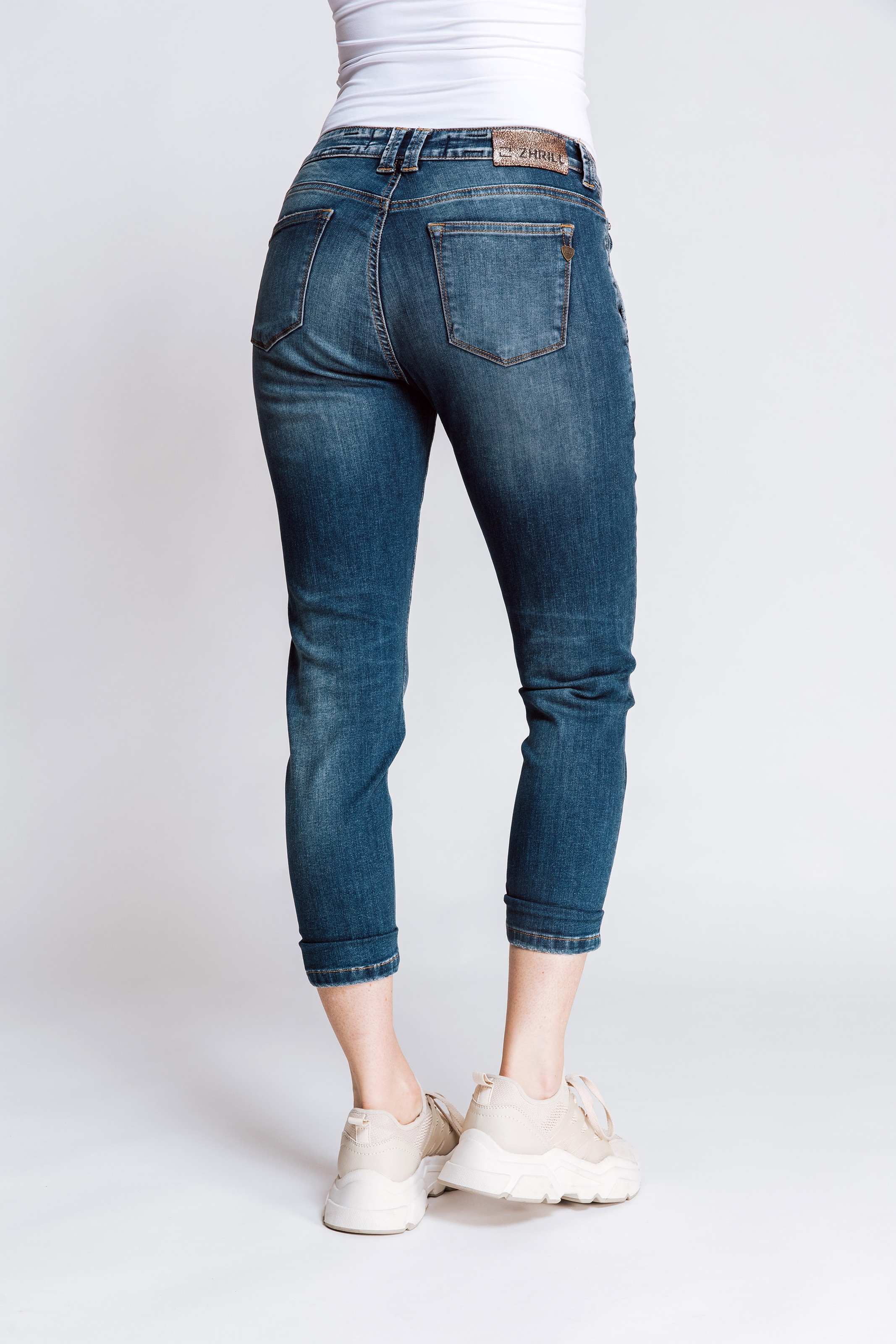 Zhrill Caprijeans, im Used-Look günstig online kaufen