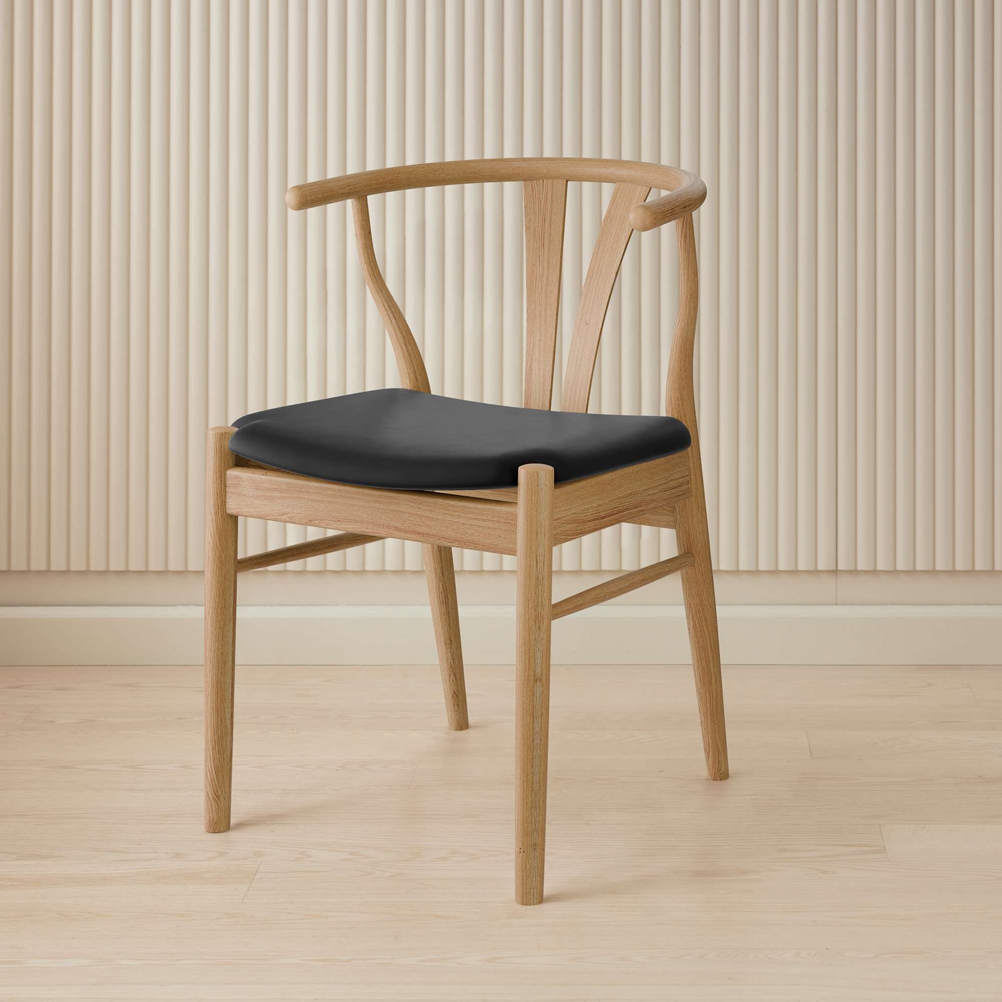 Hammel Furniture Stuhl "Freja, Massivholz Stuhl mit gepolstertem Sitz – komfortabel & robust" () Dänische Handwerkskunst, zeitlos & langlebig - Dining by Hammel
