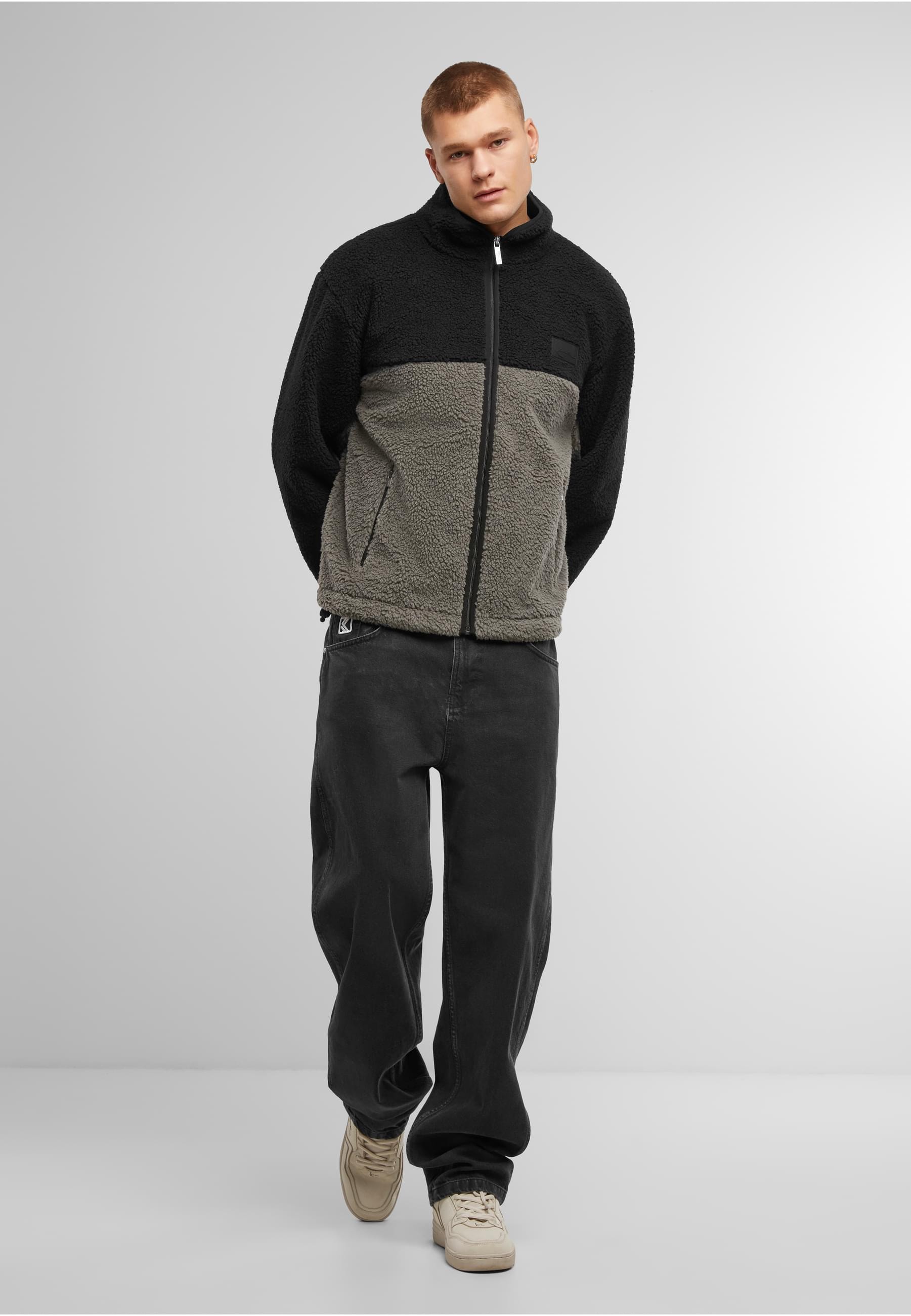 Karl Kani Winterjacke »Karl Kani Signature Rubber Patch Teddy Zip Jacket« 1 Stk. tlg. ohne Kapuze