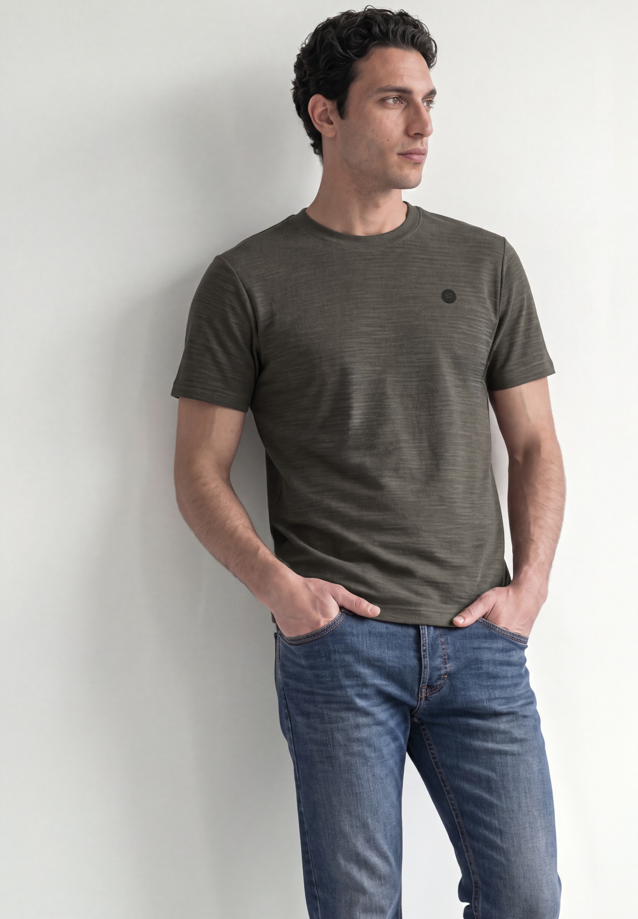 STREET ONE MEN mit Rundhalsausschnitt
