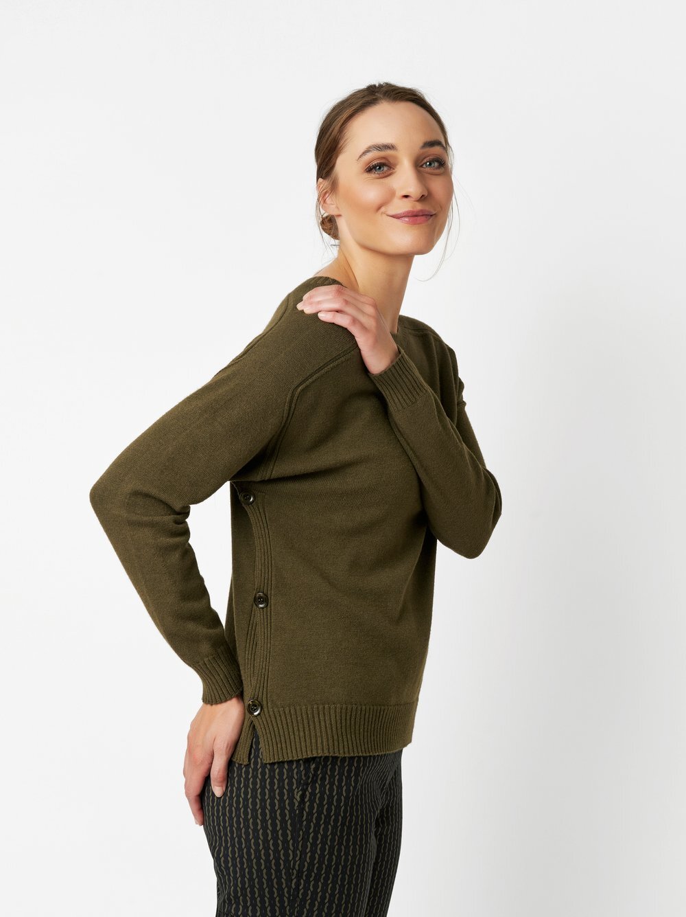 TONI Strickpullover "Ginette" mit seitlicher Knopfleiste