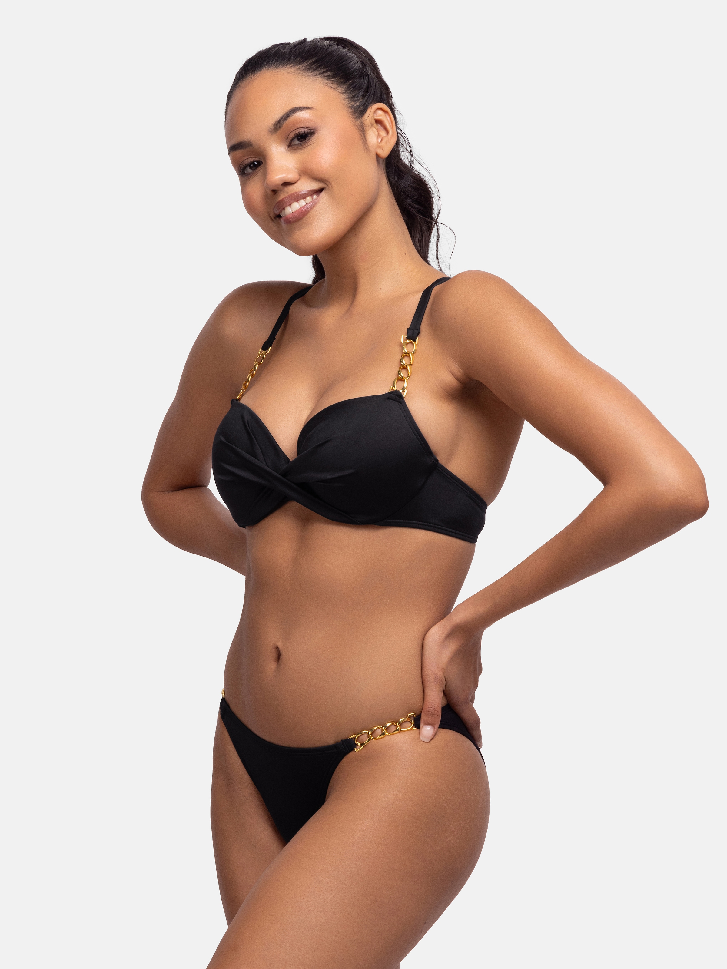 Dorina Bügel-Bandeau-Bikini-Top »FILAO«, Mit modischen goldfarbenen Kettendetails