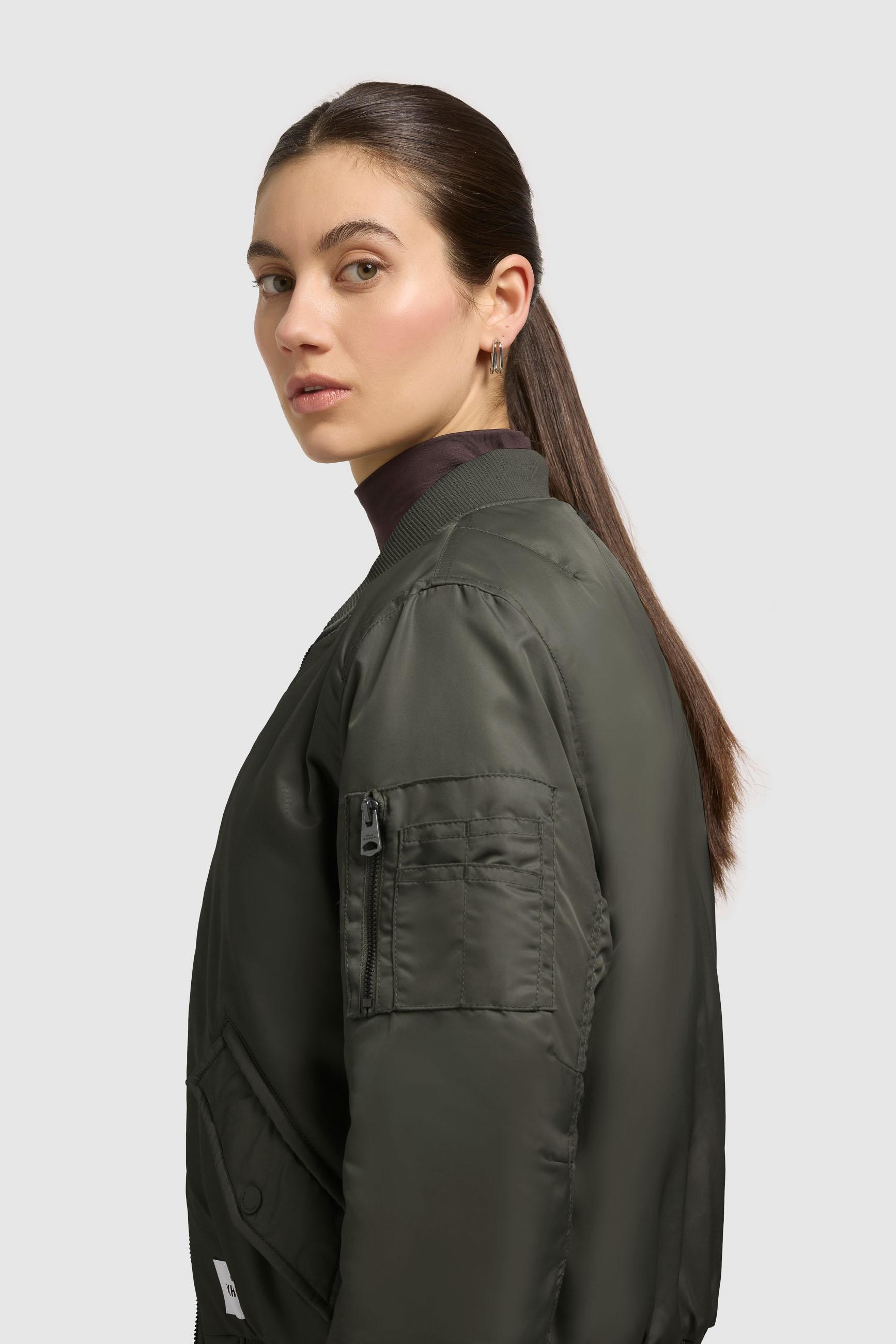 khujo Bomberjacke »Kasia« ohne Kapuze Modische kurze Damen Winterjacke