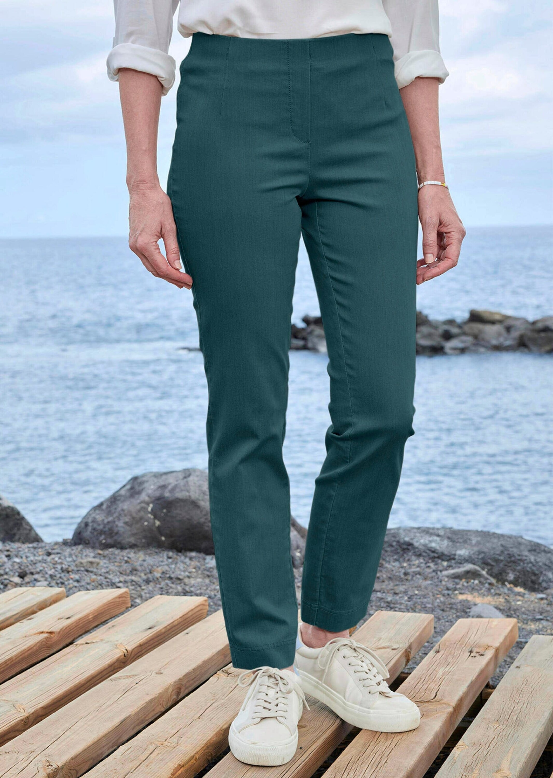 GOLDNER Chinohose »Hose LOUISA in Veloursleder-Optik«