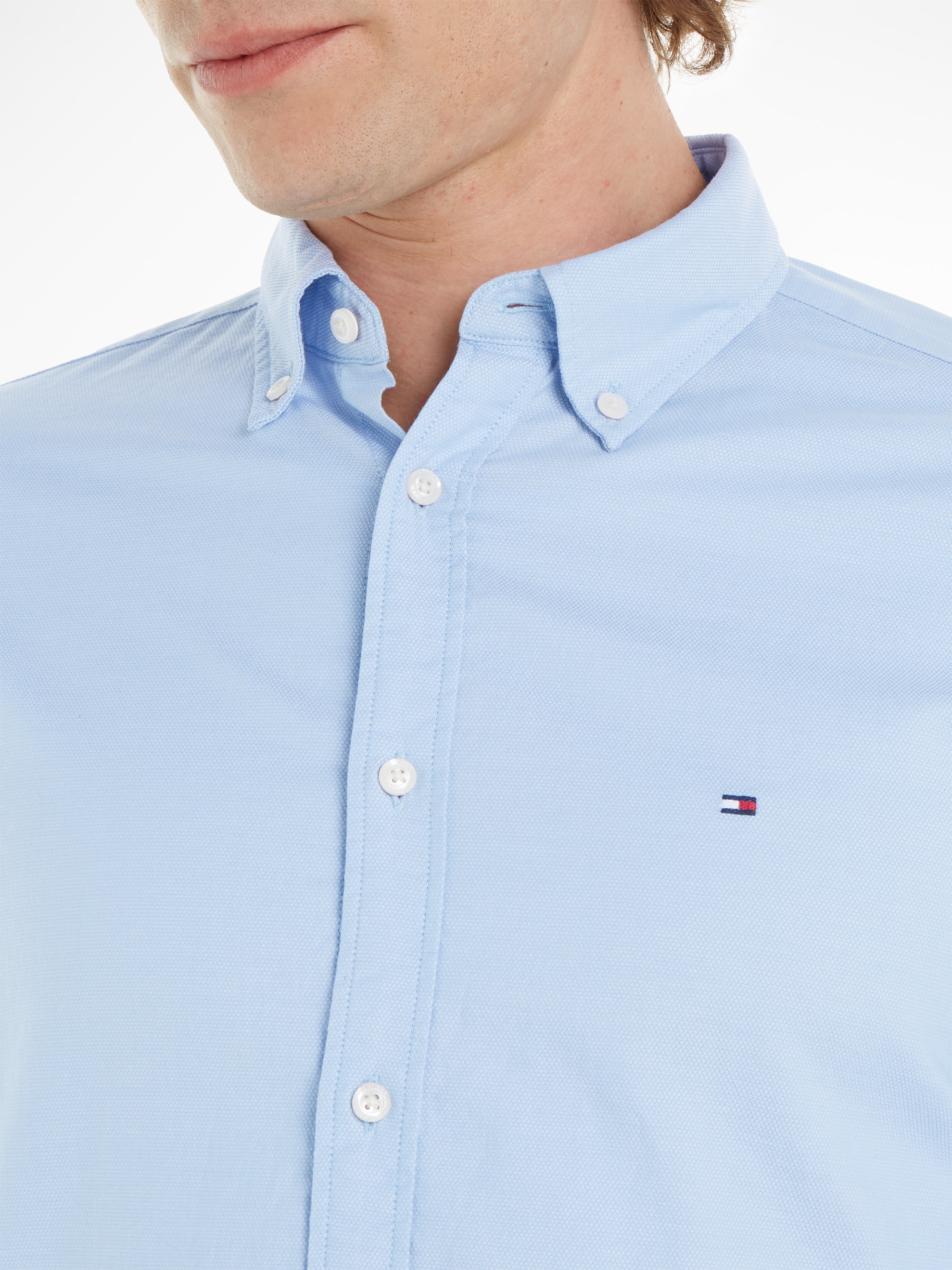 Tommy Hilfiger Langarmhemd »FLEX DOBBY SF SHIRT«, mit Knopfleiste