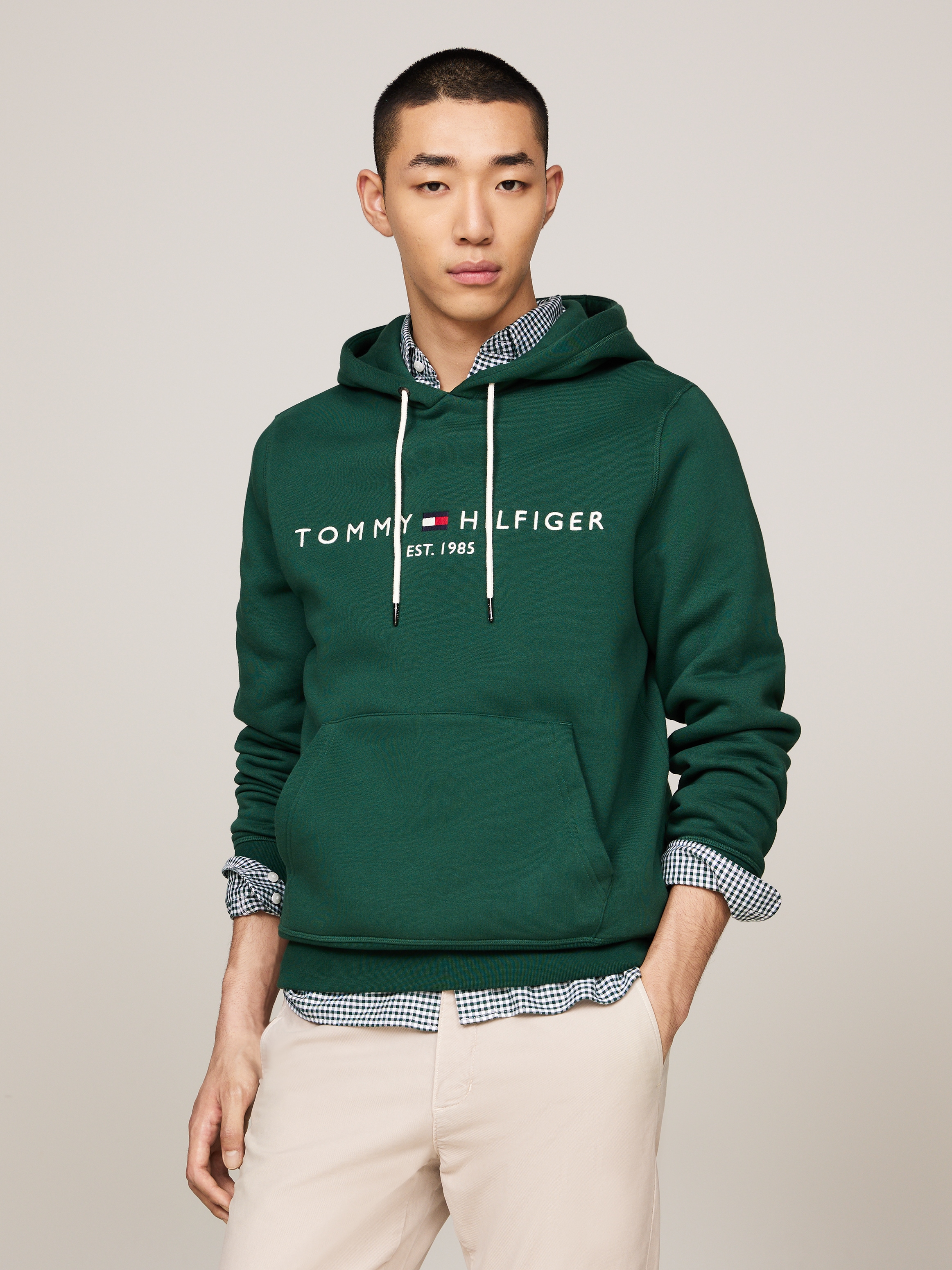 Tommy Hilfiger Kapuzensweatshirt »TOMMY LOGO HOODY«, mit gesticktem TH-Schriftzug auf der Brust