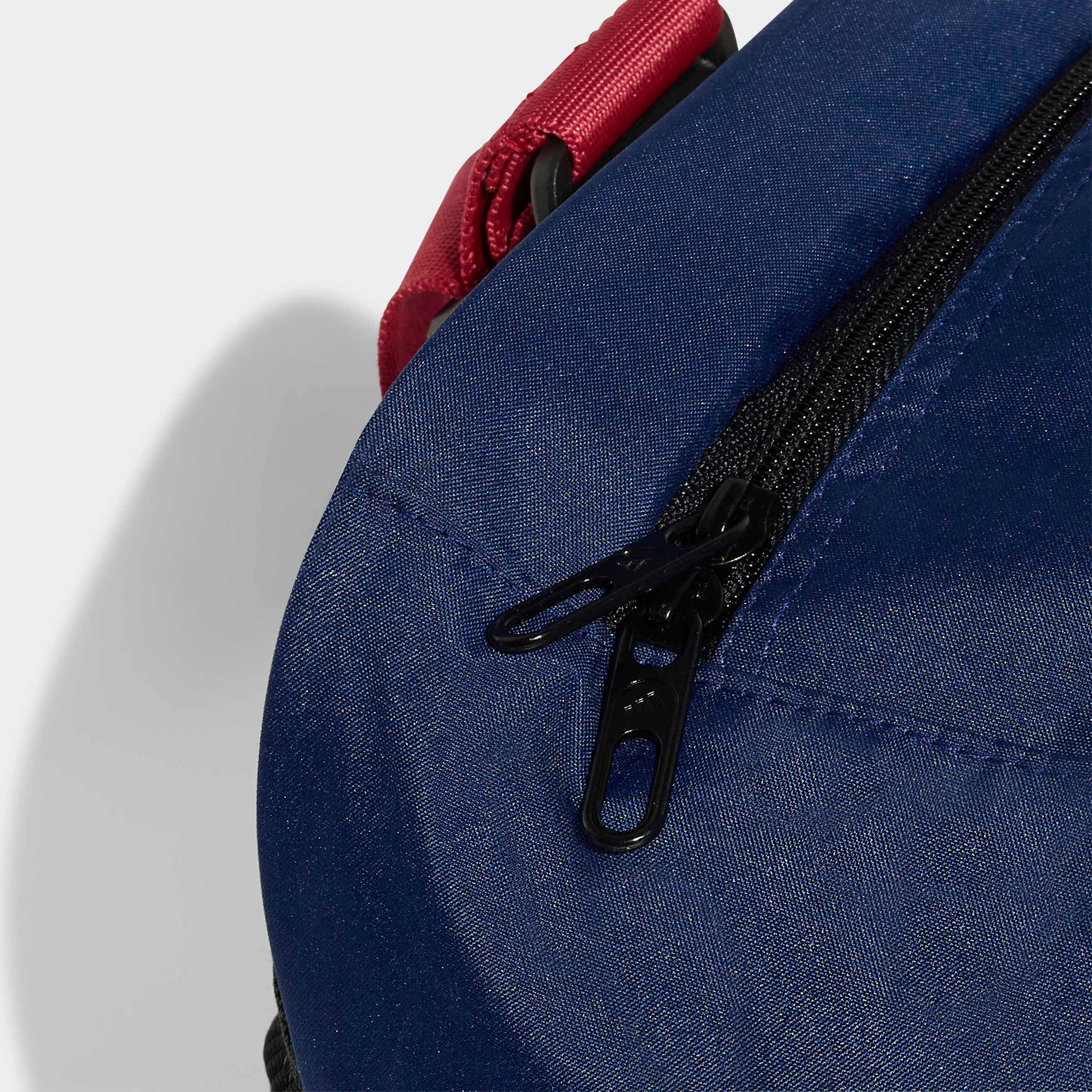 adidas Performance Sporttasche »LINEAR DUF M CB« aus Polyester, mit gepolsterten Griffen, sportlicher Look