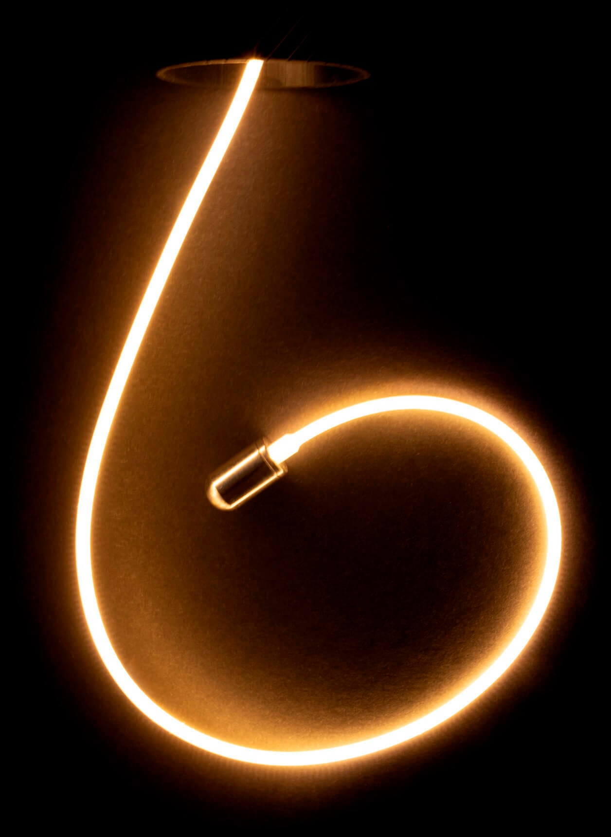 SEGULA LED-Leuchtmittel »LED Artline Straight 45«, E27, 1 St., Extra-Warmweiß, für vertikal fließende Lichtinstallationen