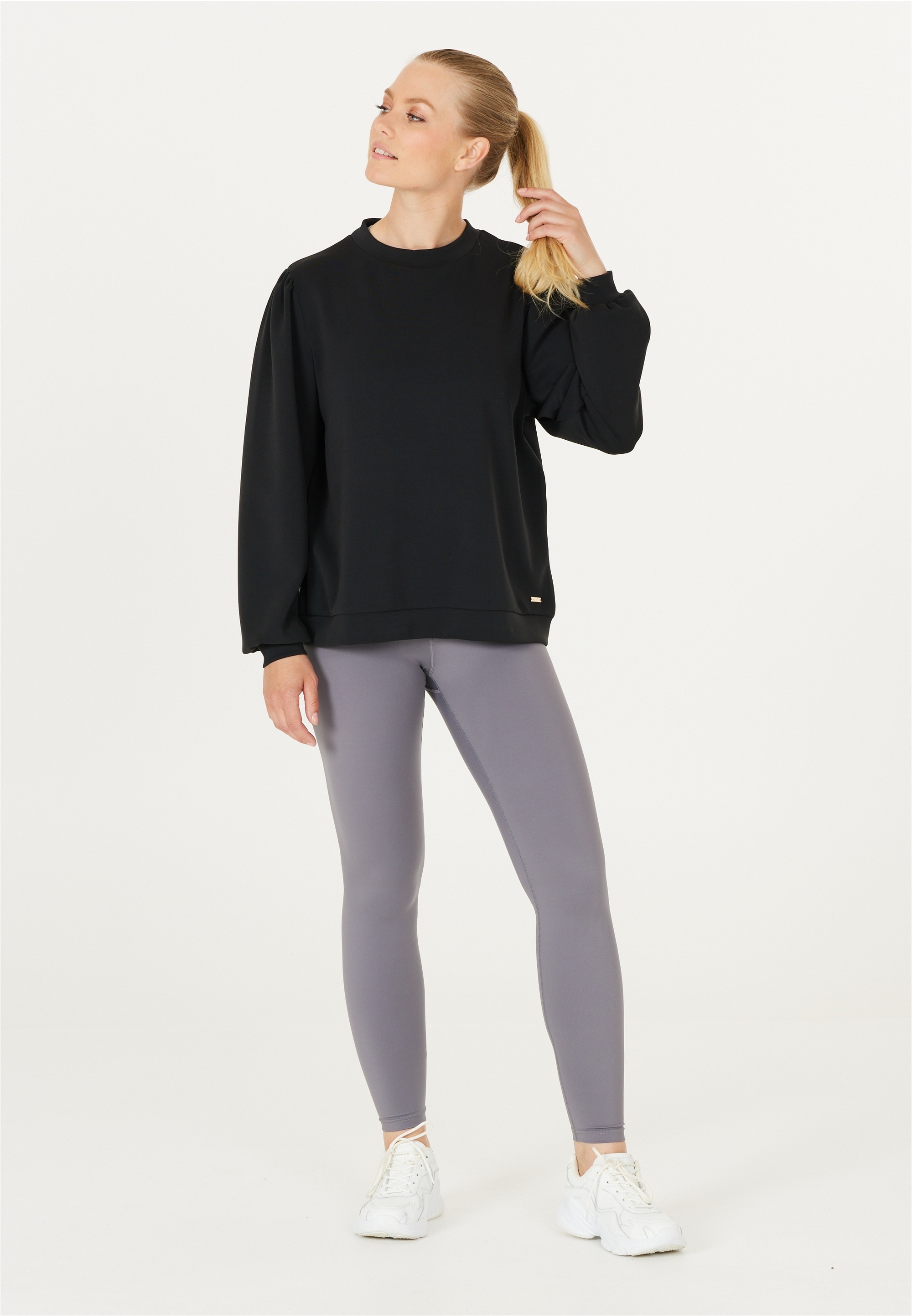 ATHLECIA Sweatshirt »Jillnana«, aus weichem Stoff mit entspannter Passform