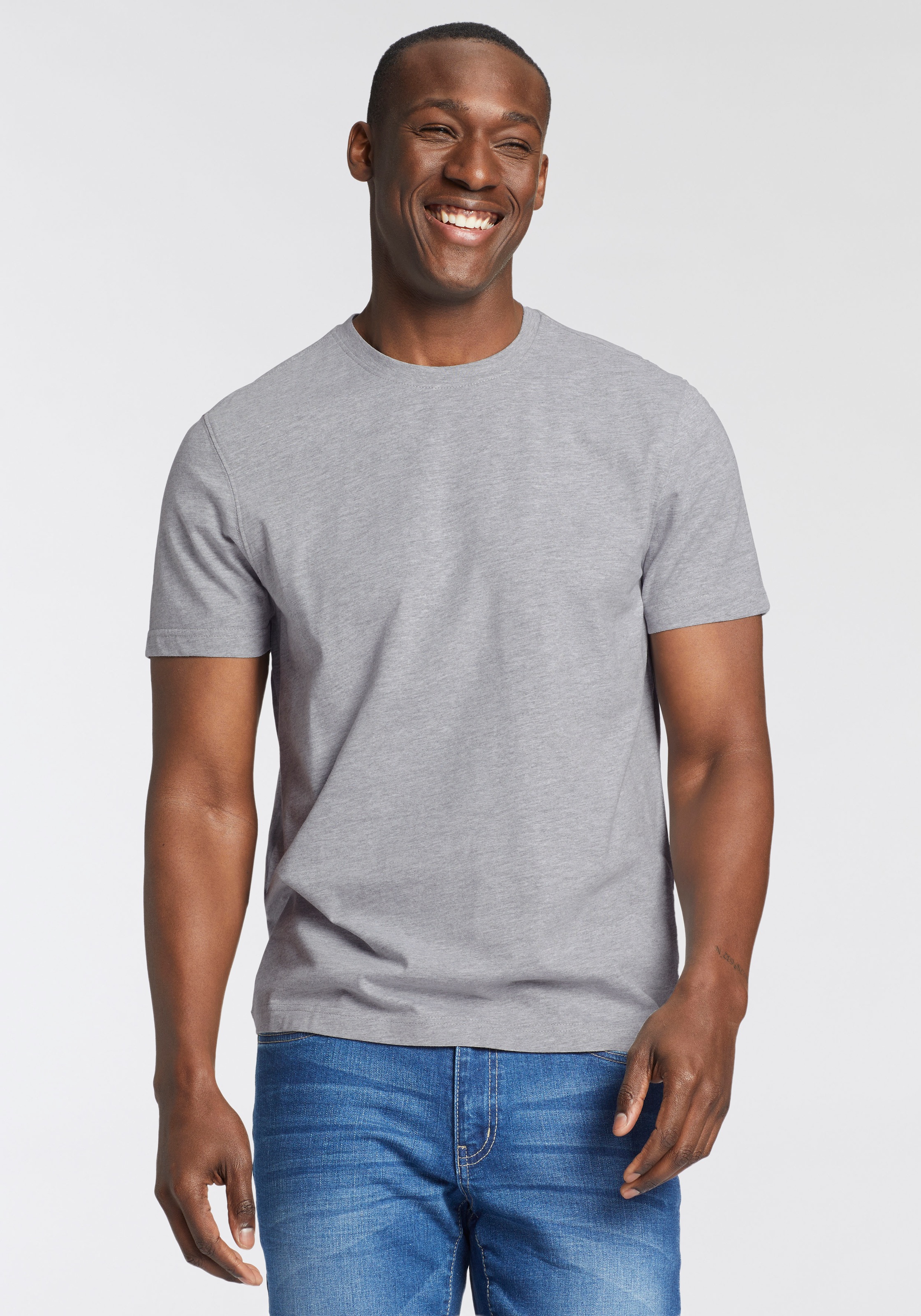 Thumbnail - Mans World Rundhalsshirt Packung, 6-er Pack, 6 Stk. Kurzarm, unifarben, Rundhals, aus Baumwolle