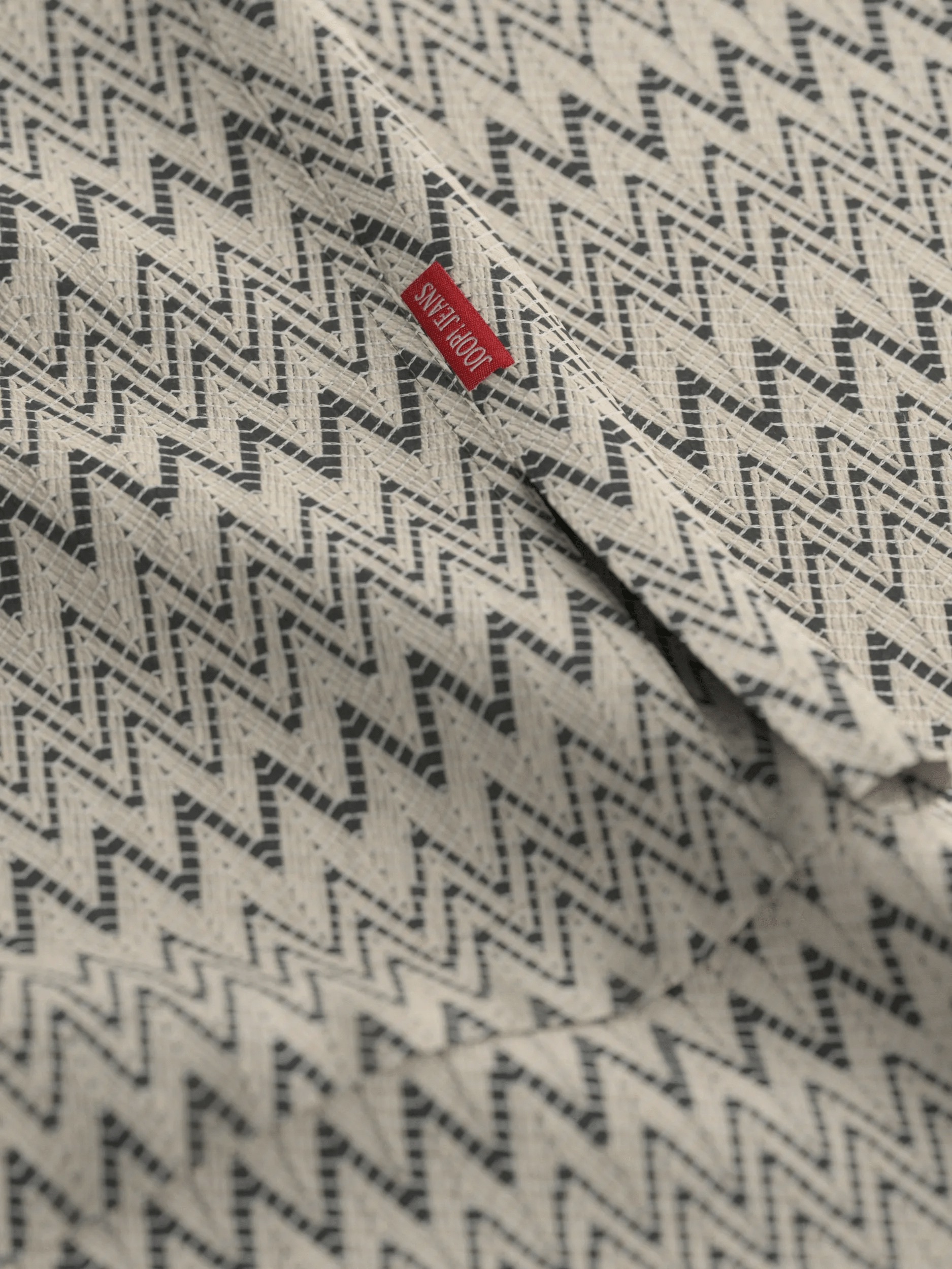 Joop Jeans Kurzarmhemd »Hanau« mit durchgehendem Zickzack-Muster