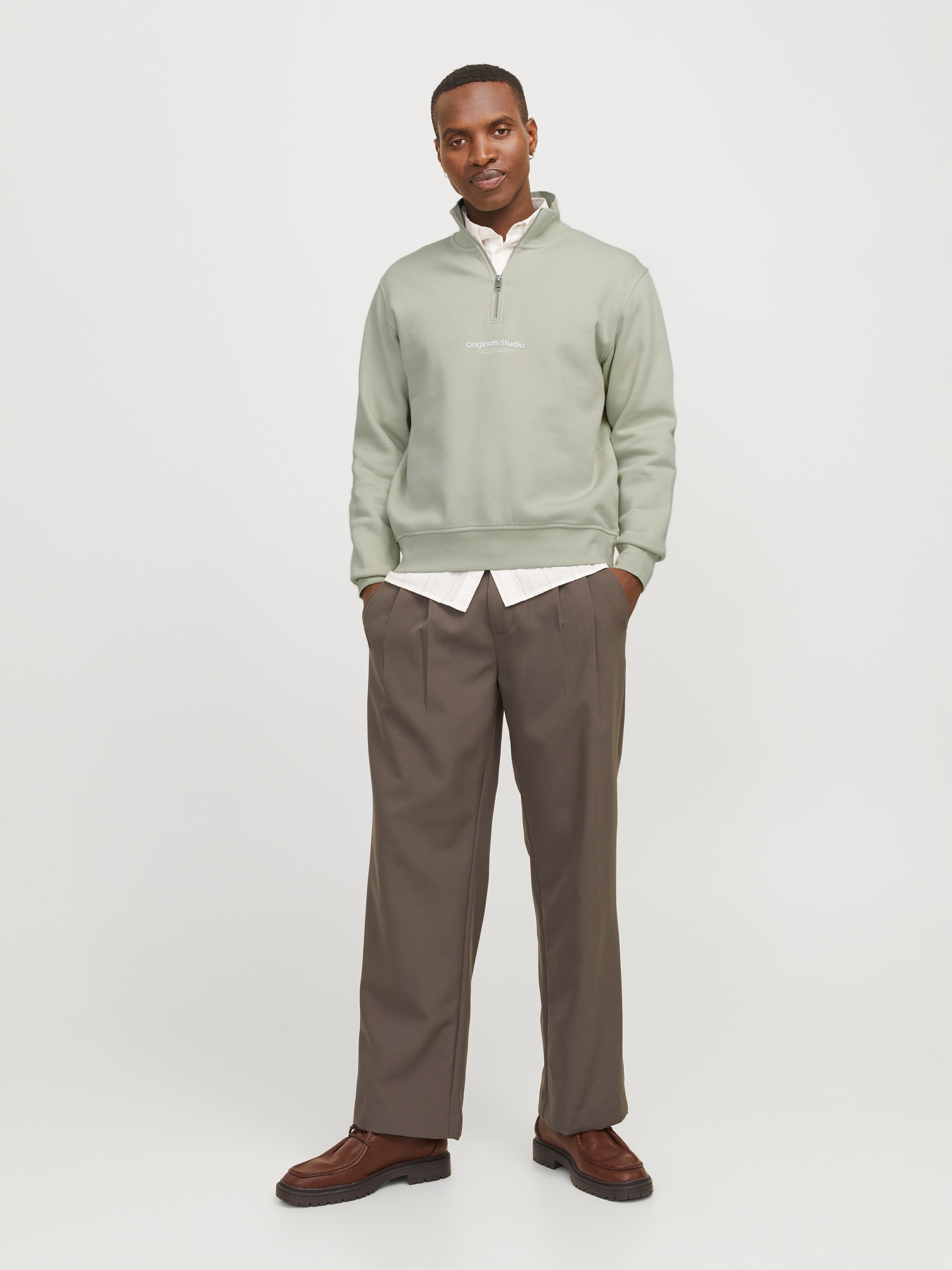 Jack & Jones Sweatshirt »JORVESTERBRO SWEAT QUARTER ZIP HN NOOS«, im Troyer-Look