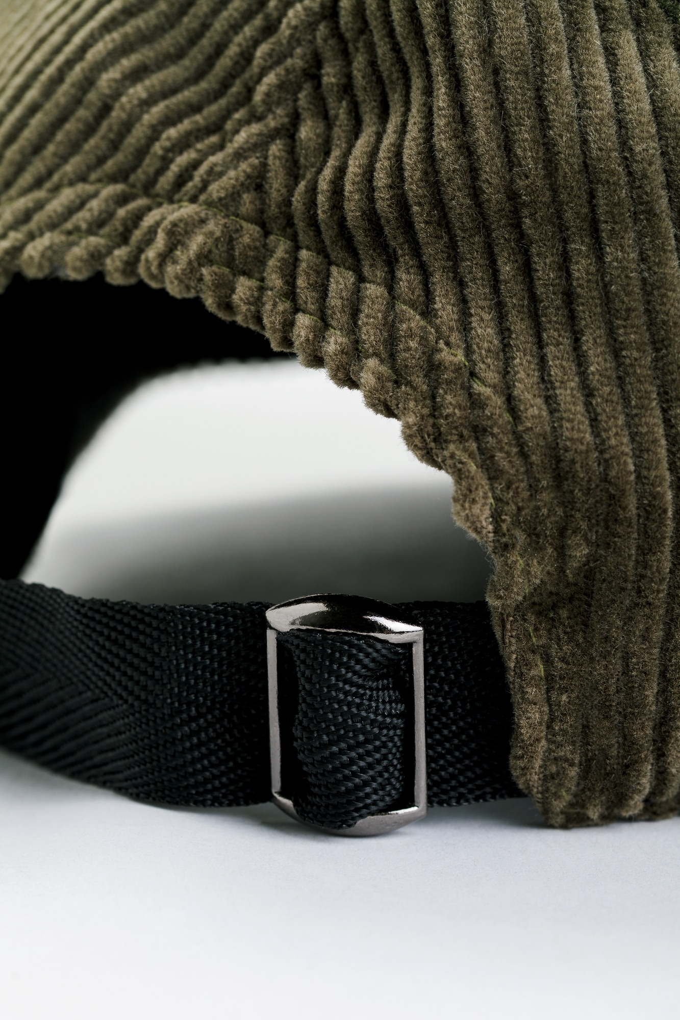 MUSTANG Baseball Cap gerundeter Schirm, gesticktes Mustang-Seitenlogo, Größenverstellbar