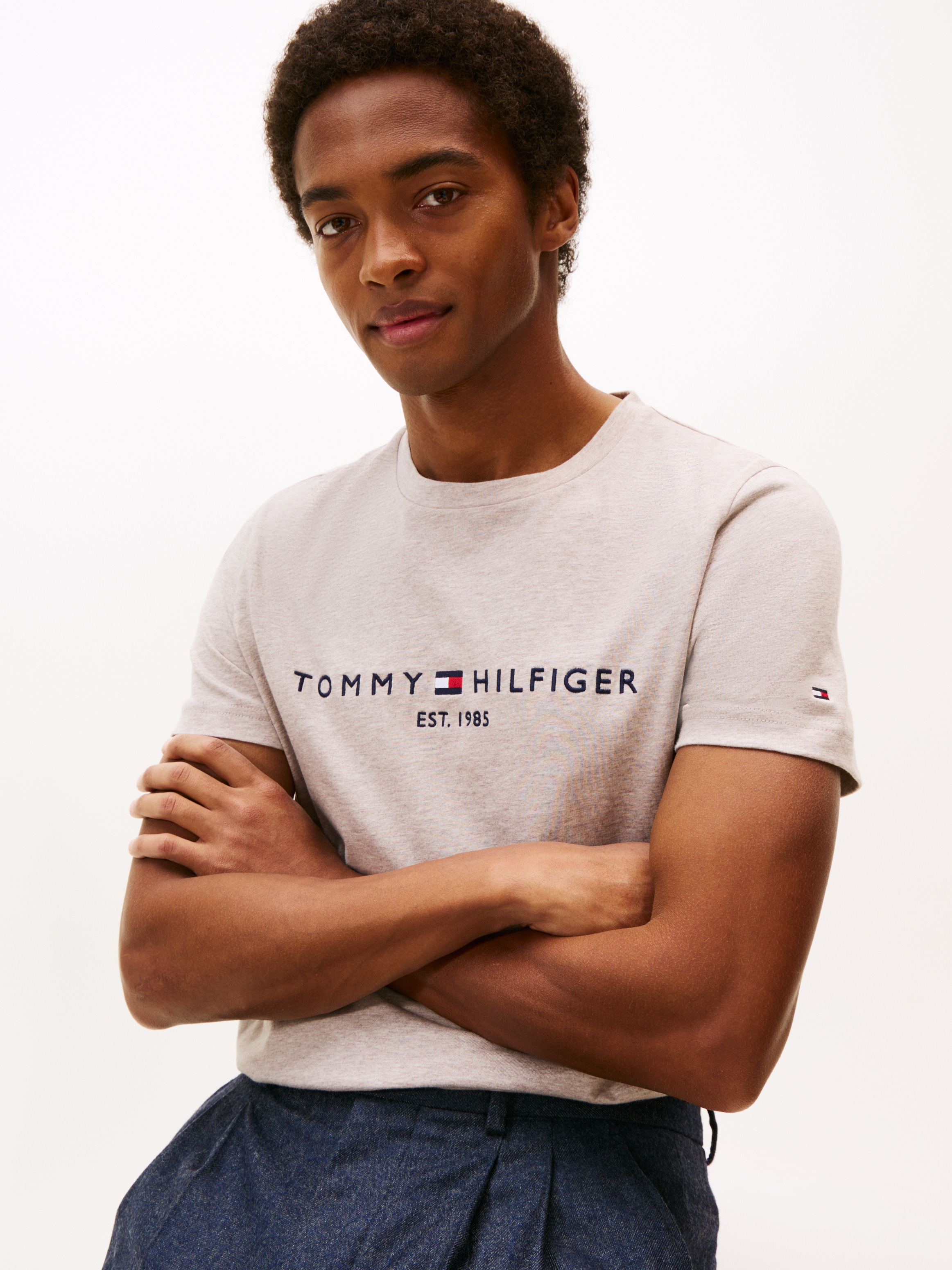 Tommy Hilfiger T-Shirt "TOMMY LOGO TEE" günstig online kaufen