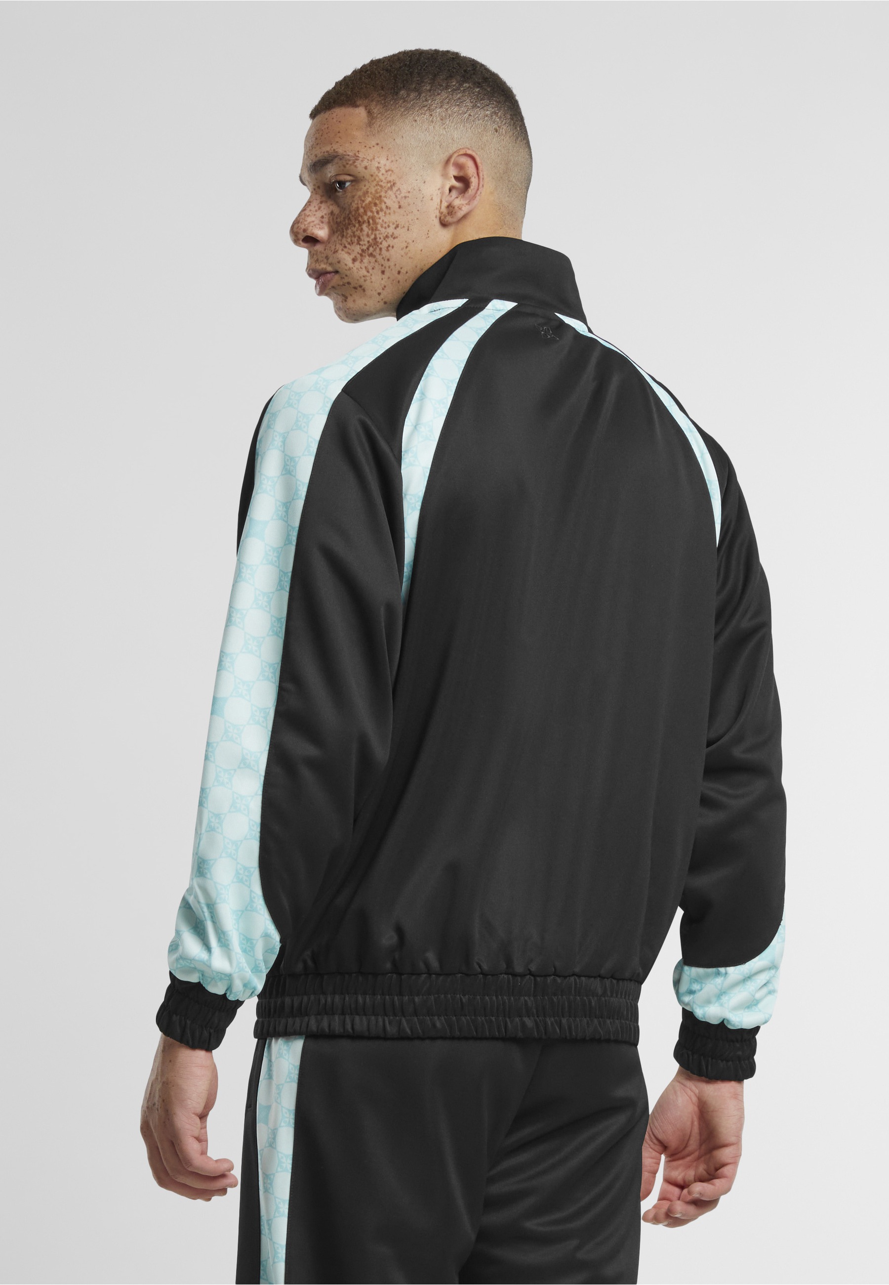 PEQUS Trainingsjacke »PEQUS PEQUS Football Logo Track Jacket« 1 Stk. tlg. ohne Kapuze