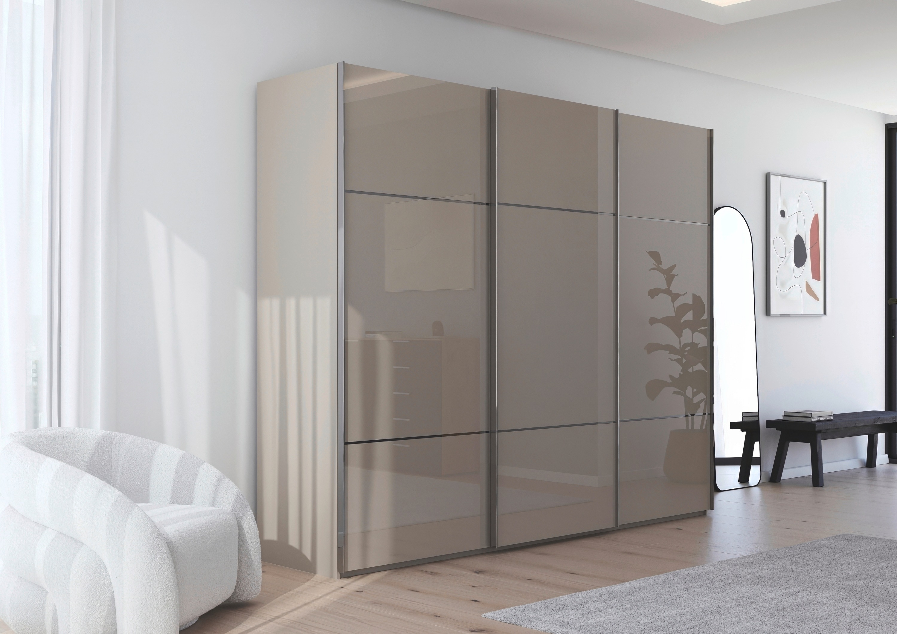 Thumbnail - rauch Schwebetürenschrank "Kleiderschrank Schrank Garderobe Schlafzimmerschrank SCALE-TRIO", edle dreigeteilte Front mit...