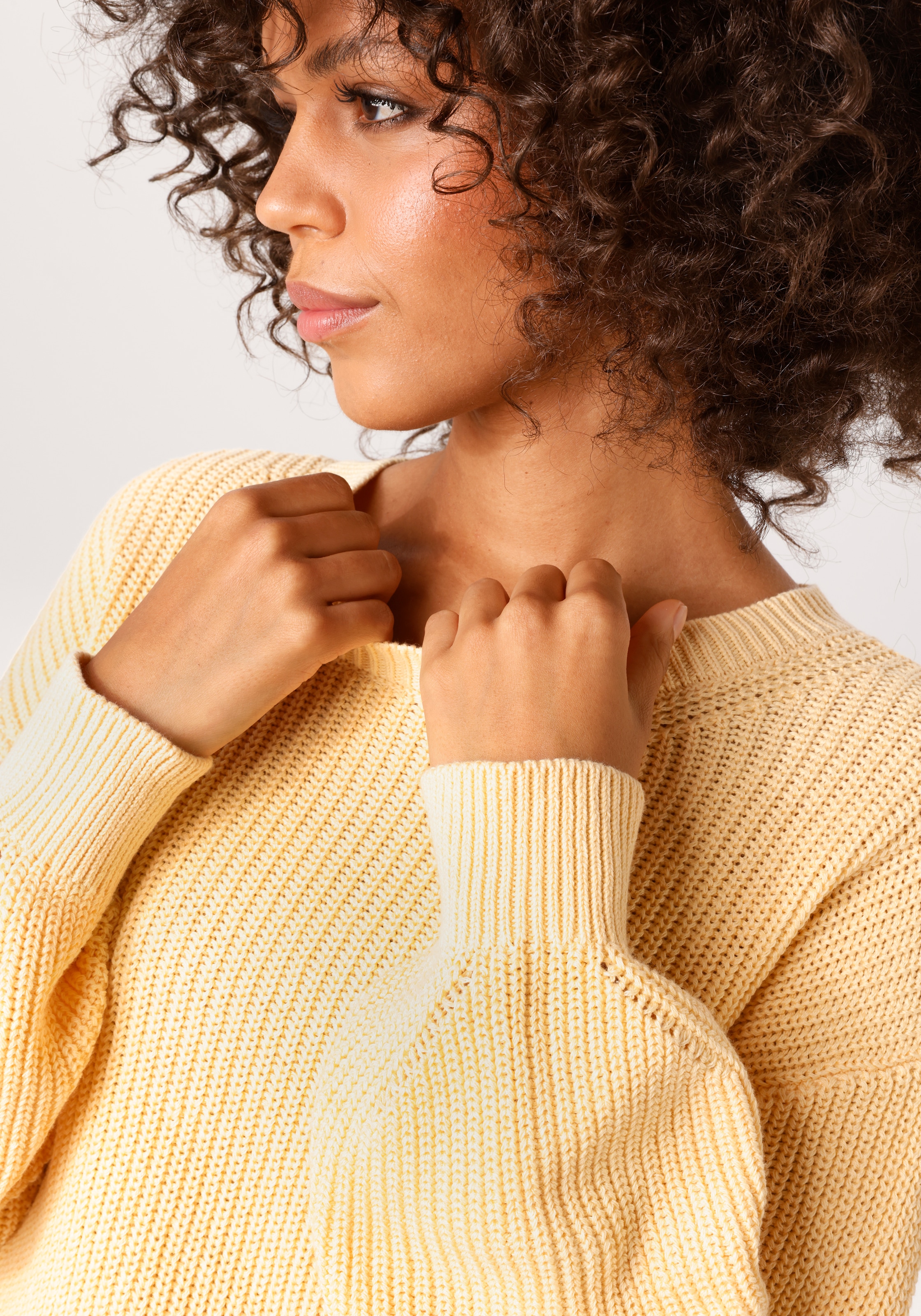 Aniston CASUAL Strickpullover in trendiger Farbpalette