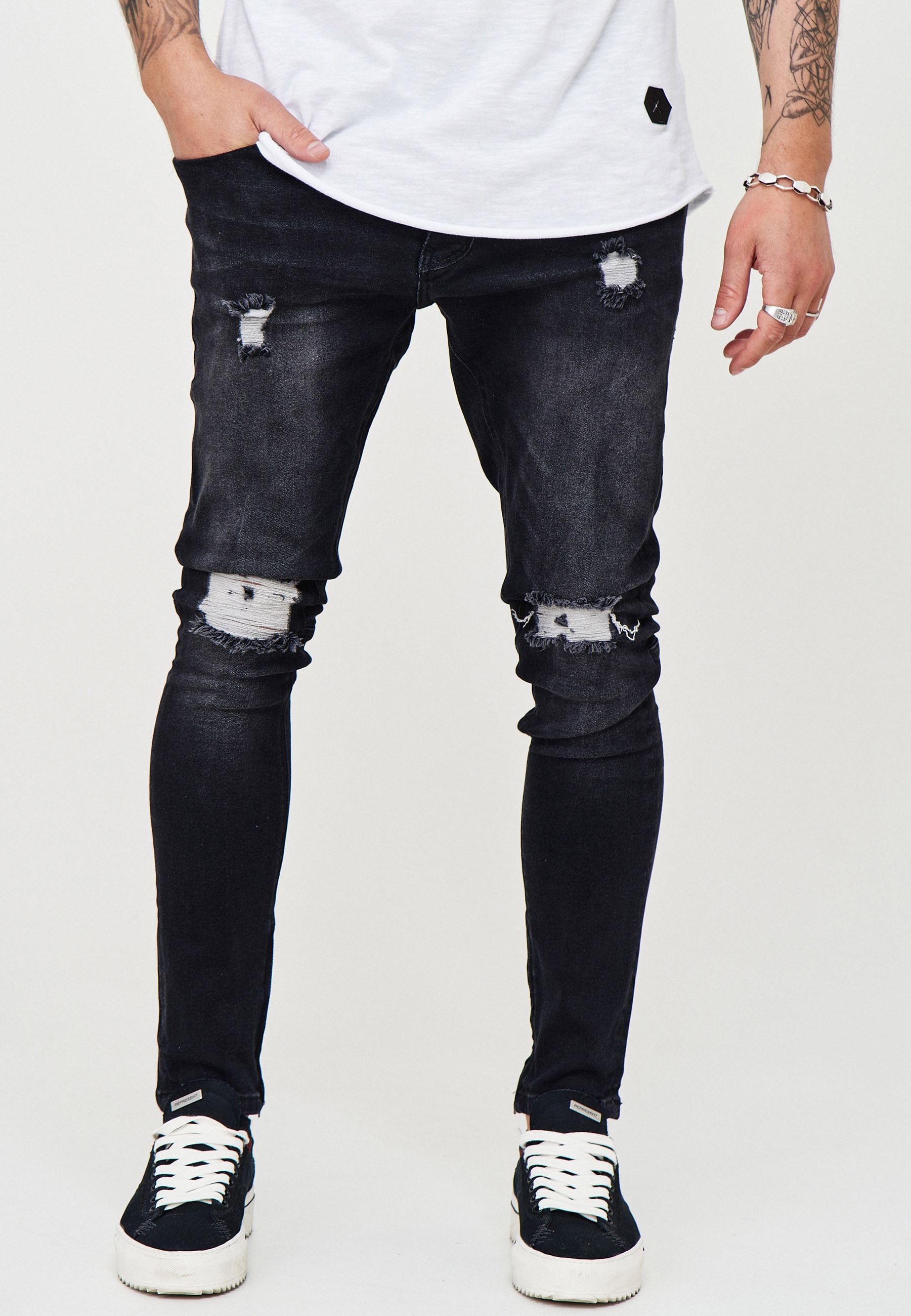 behype Röhrenjeans »SPIKE«, (1 tlg.), im Used-Look