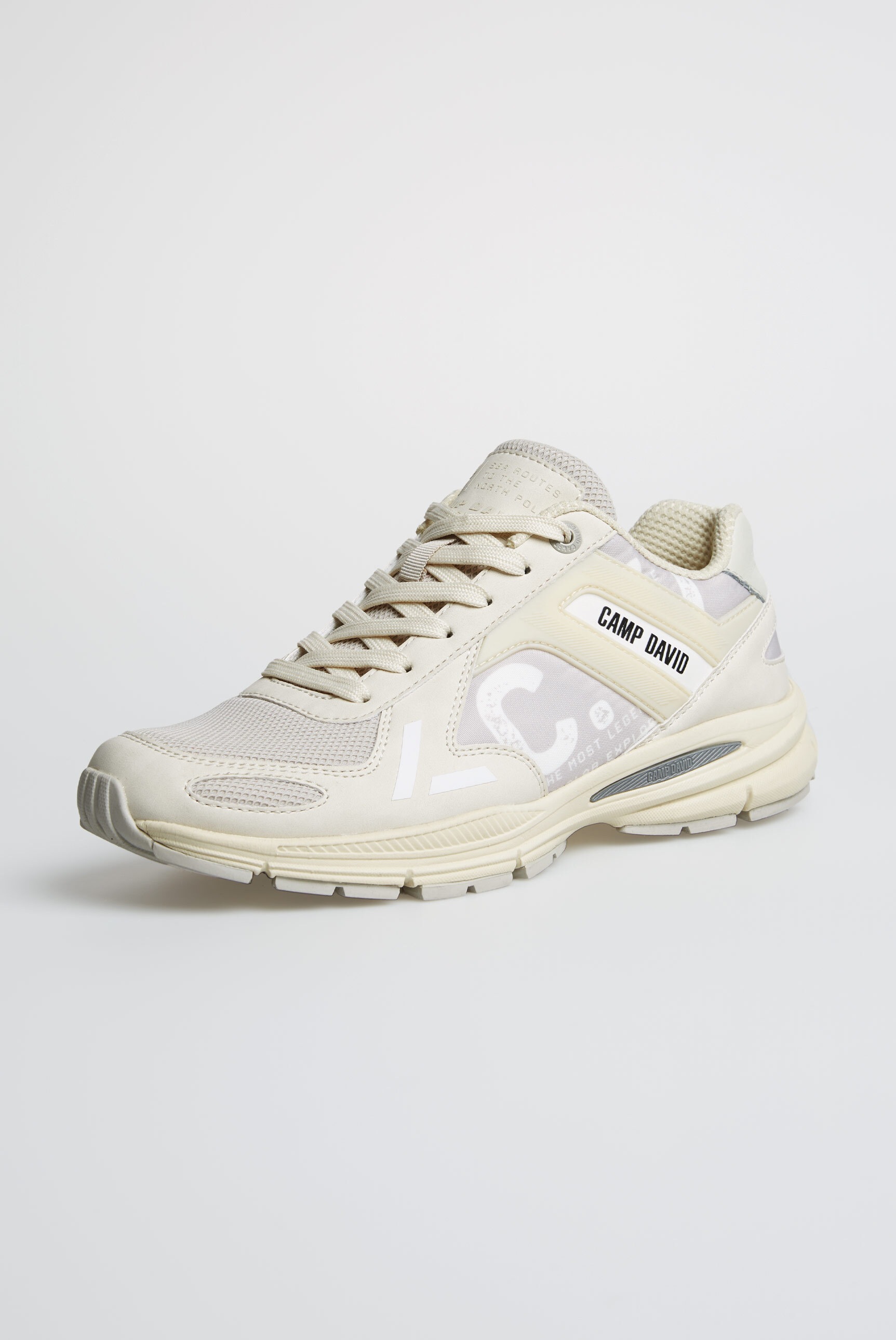 CAMP DAVID Sneaker, mit gepolstertem Einstieg