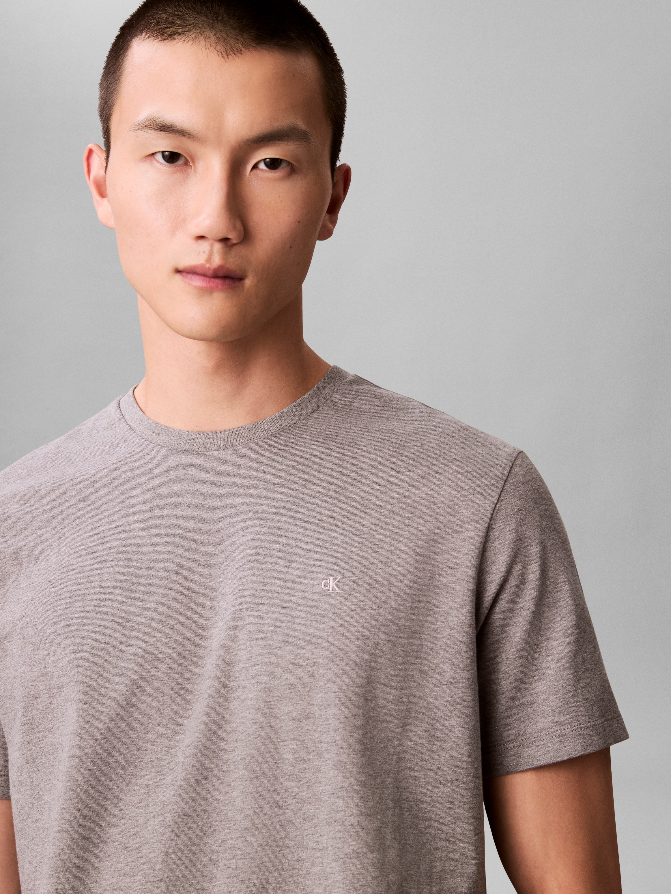 Calvin Klein Jeans T-Shirt »CLASSIC MONOGRAM« regular fit, Rundhalsausschnitt