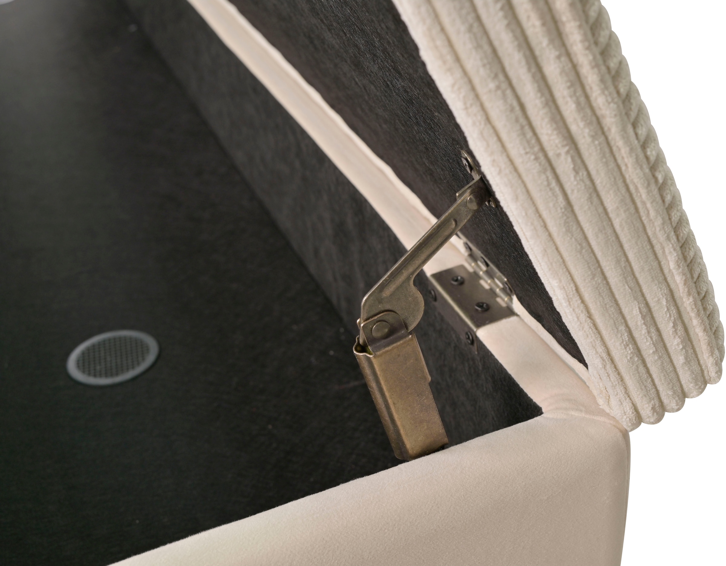 Home affaire Bettbank »Armandine mit Stauraum« wahlweise in den Breiten 140cm oder 180cm erhältlich