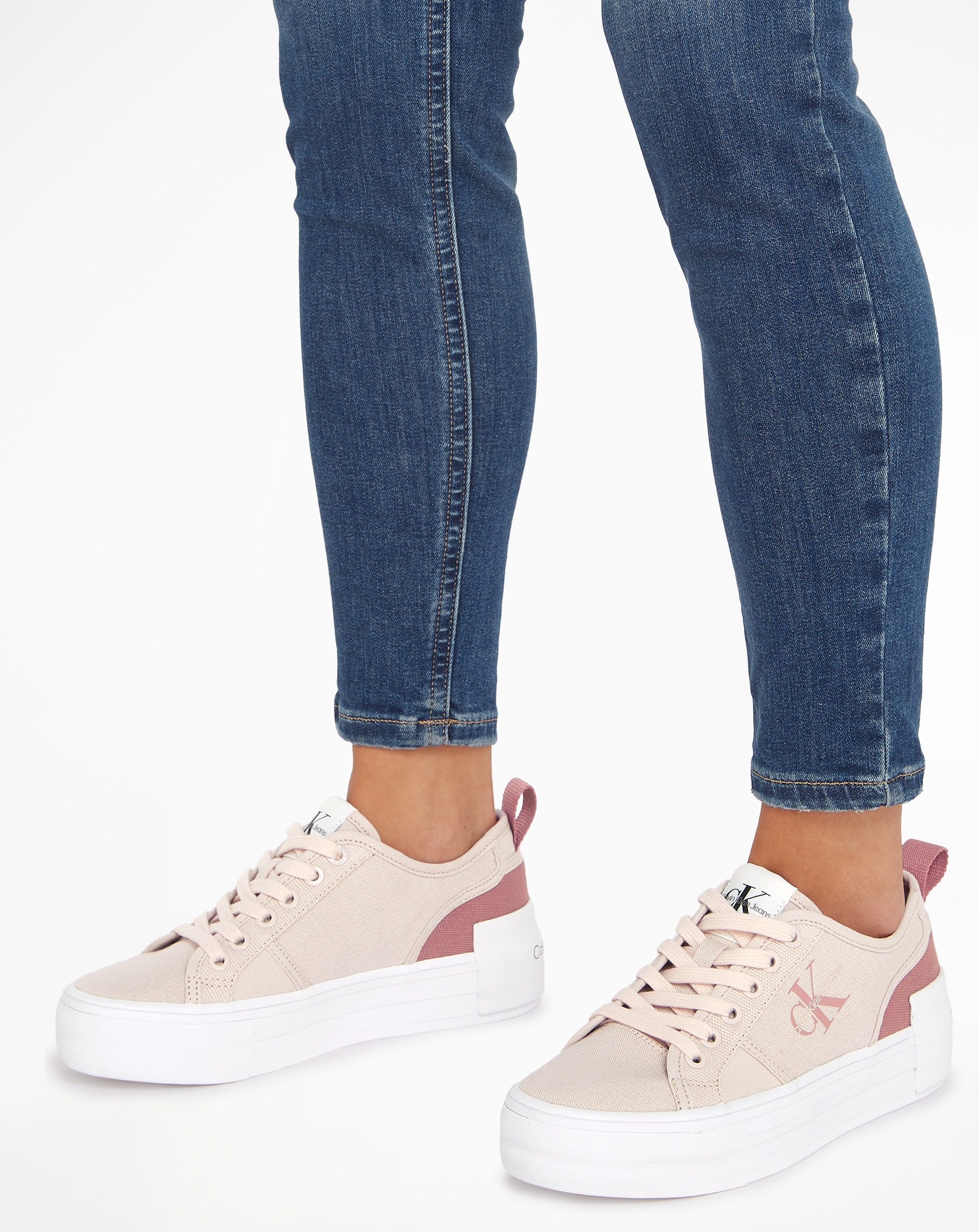 Calvin Klein Jeans Plateausneaker »BOLD VULC FLATF LOW CS ML BTW 