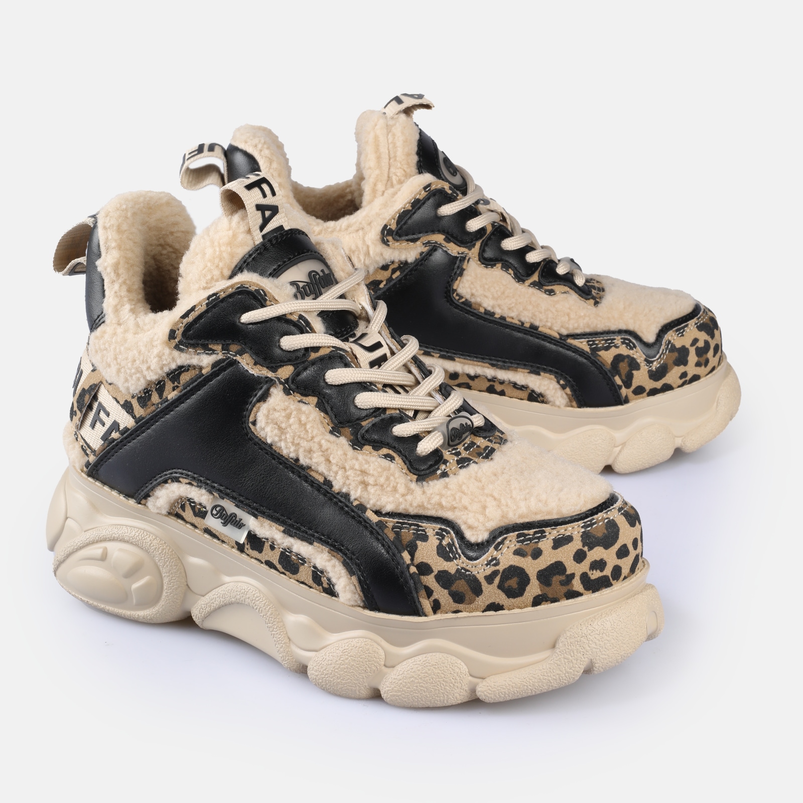 Buffalo Plateausneaker »CLD CHAI WARM«  Freizeitsneaker, Schnürschuh, Halbschuh mit Logoschriftzug