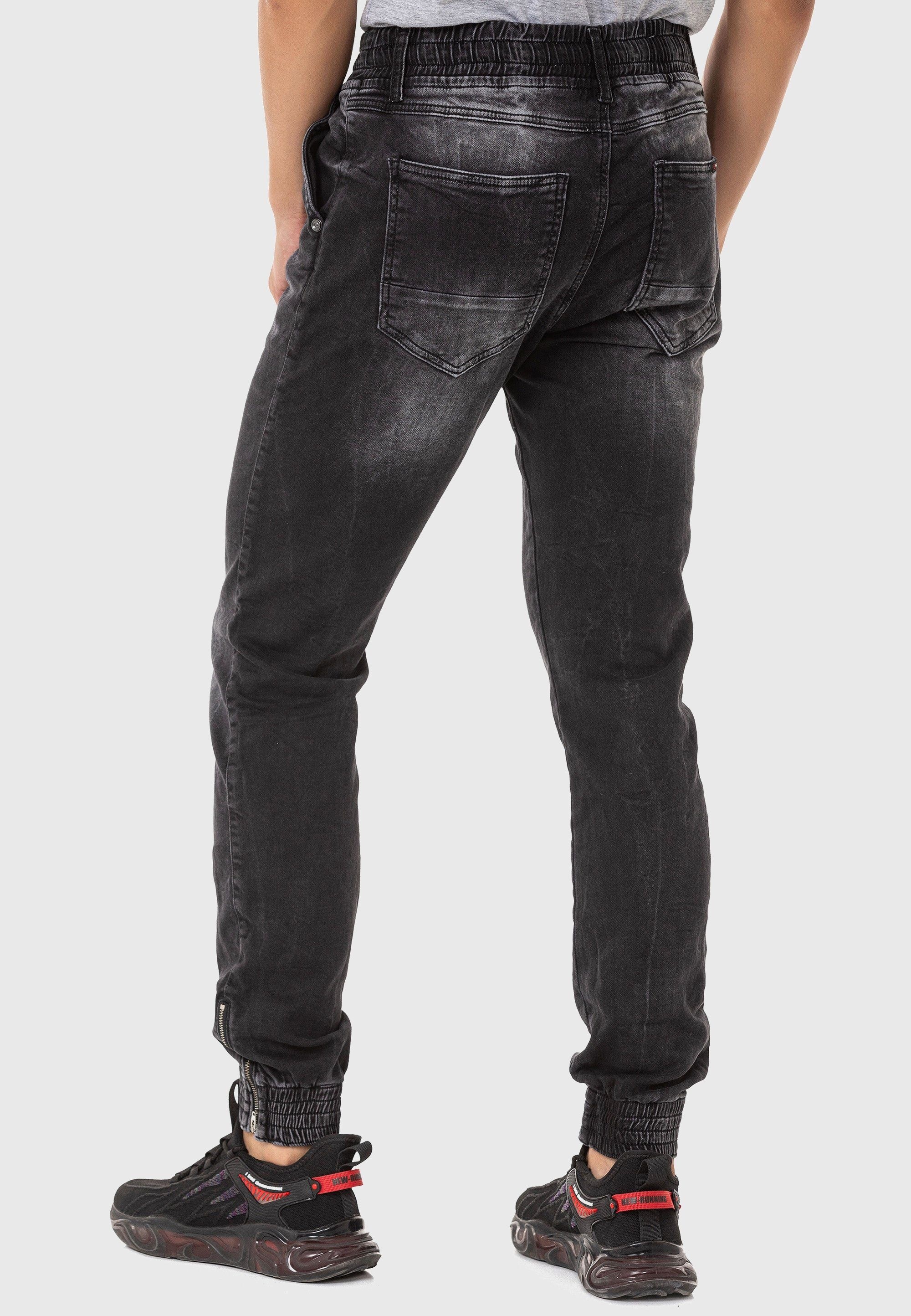 Cipo & Baxx 5-Pocket-Jeans "Hose" im Used-Look günstig online kaufen