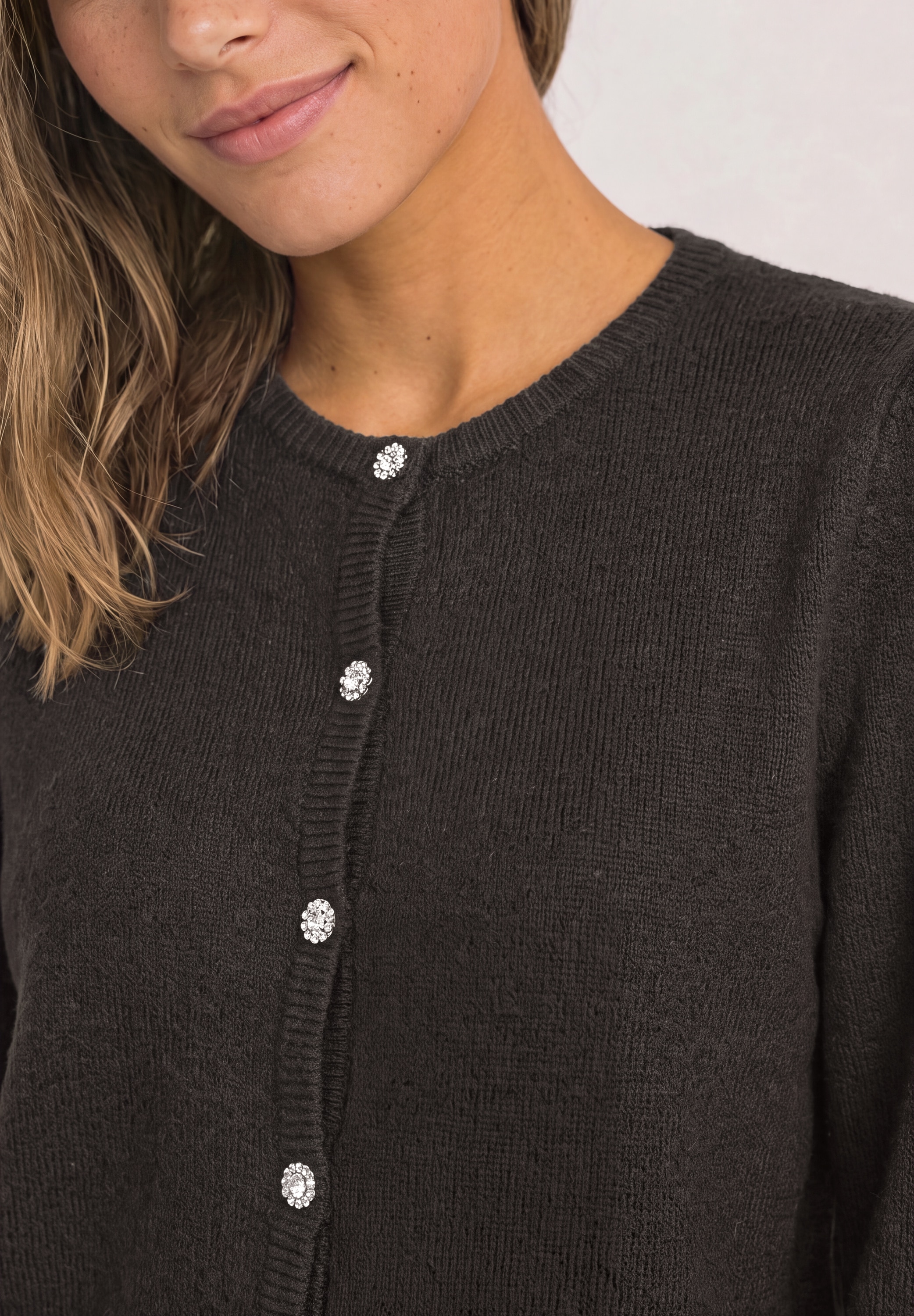 STREET ONE Cardigan mit Rundhals und Knöpfen