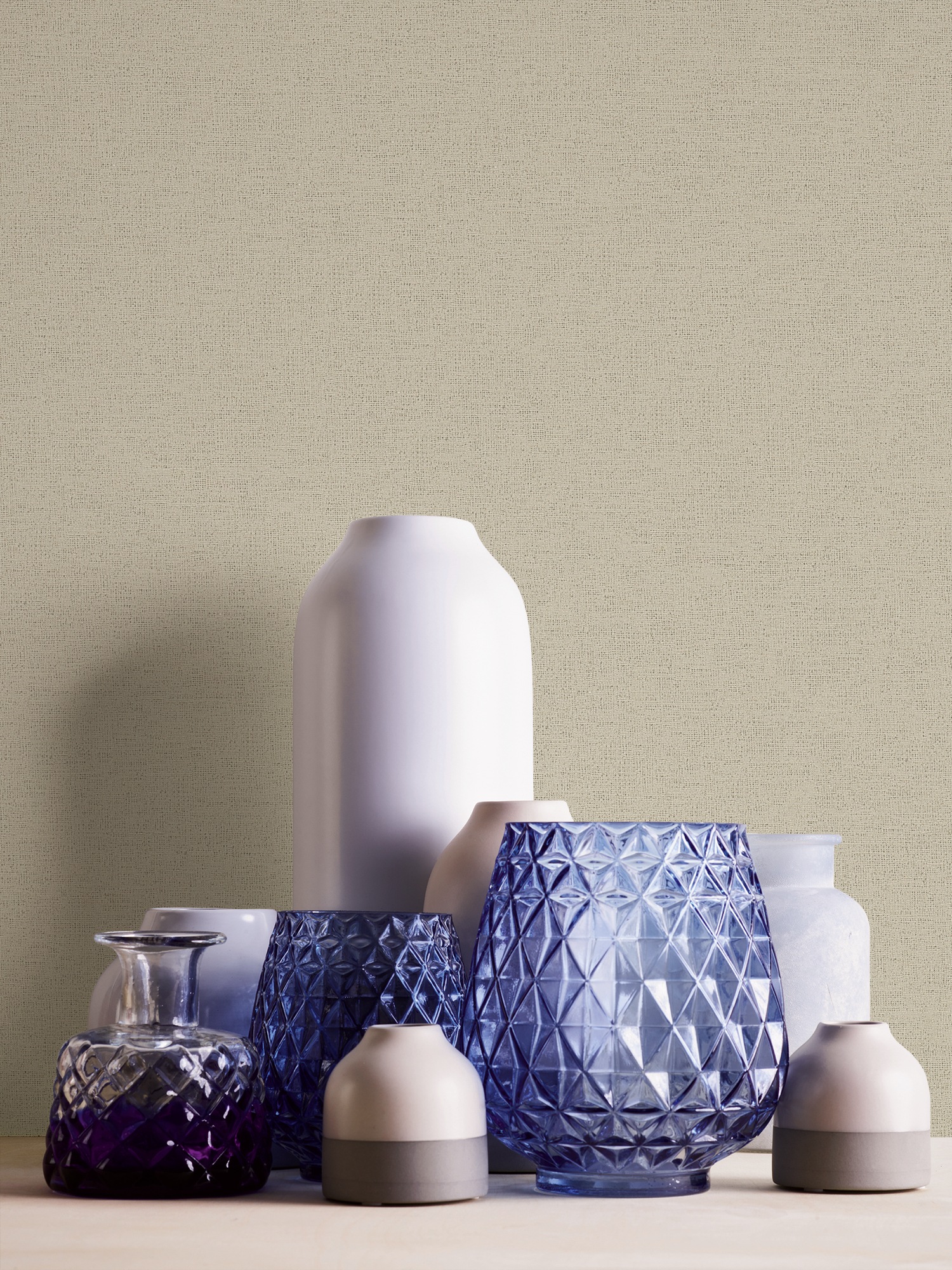 living walls Vliestapete »Florale Tapete Anthurien Bunt – Tropische Blumen« matt glatt