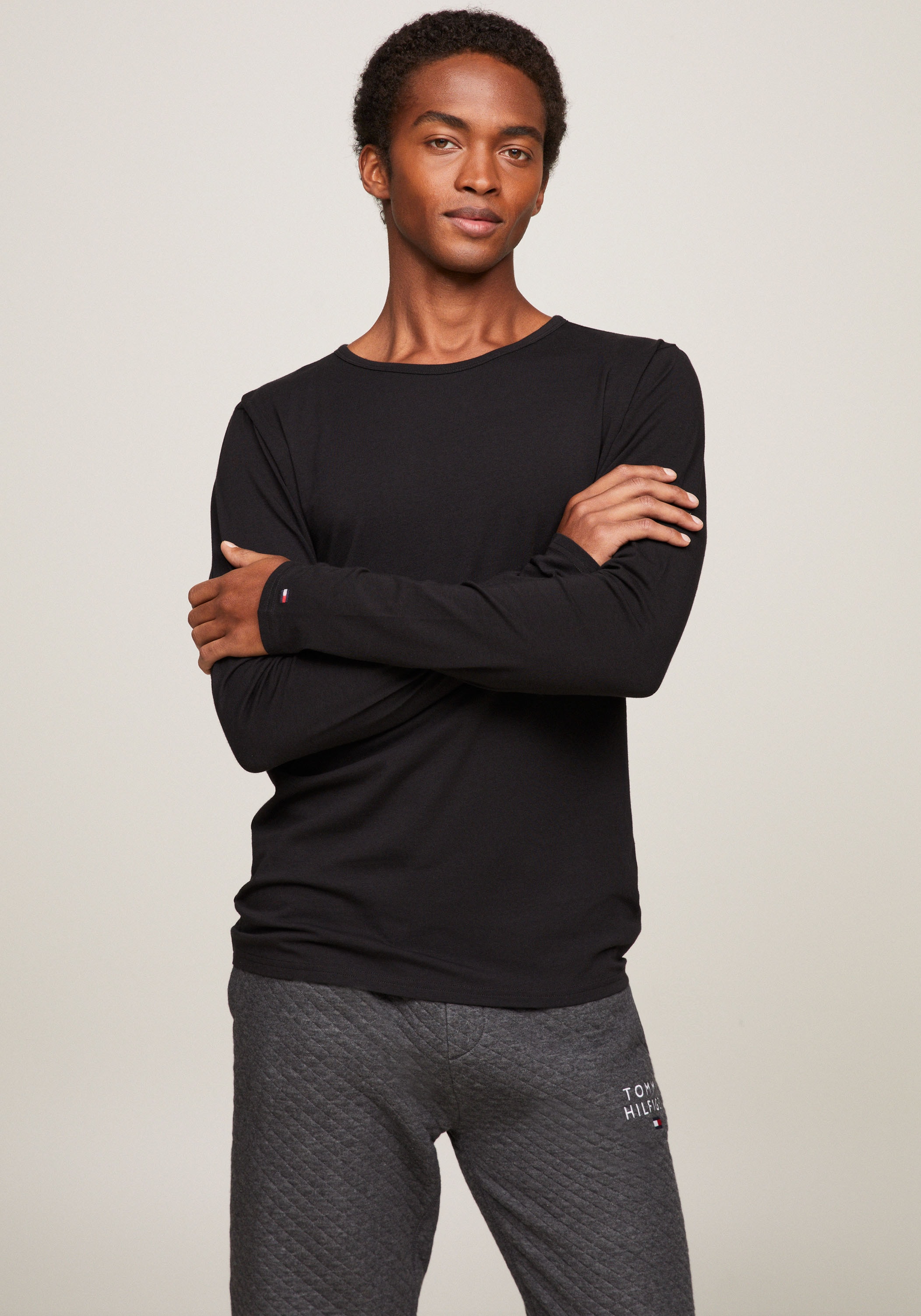 Tommy Hilfiger Underwear T-Shirt »3P LS Tee«, (Packung, 3er-Pack), mit Markenlabel
