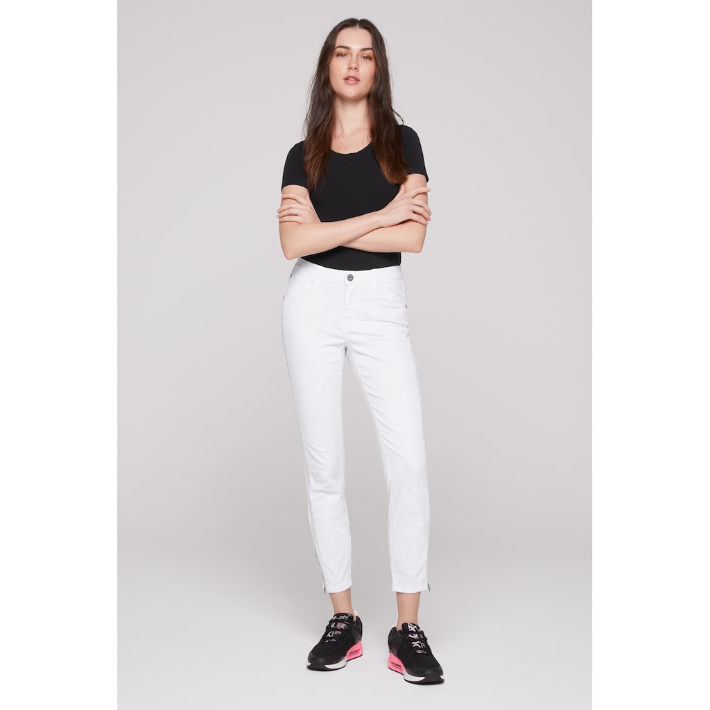 SOCCX Slim-fit-Jeans, mit verkürztem Bein