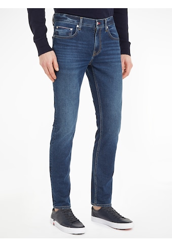 Straight-Jeans »STRAIGHT DENTON STR CHARLES BLUE«, mit Tommy Hilfiger Leder-Batch am...