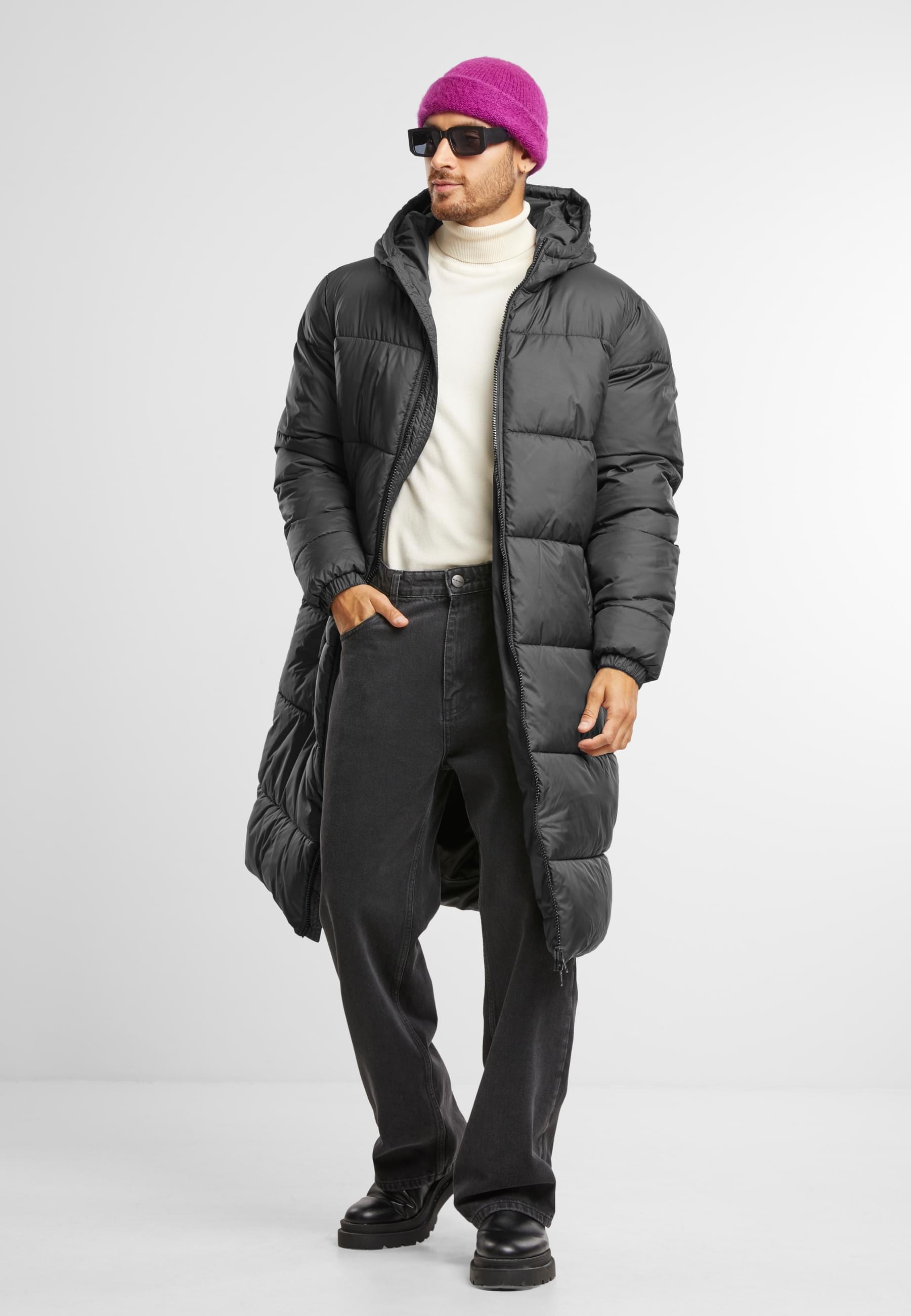 URBAN CLASSICS Winterjacke »Urban Classics Mens Long Puffer Coat«, (1 St.), mit Kapuze