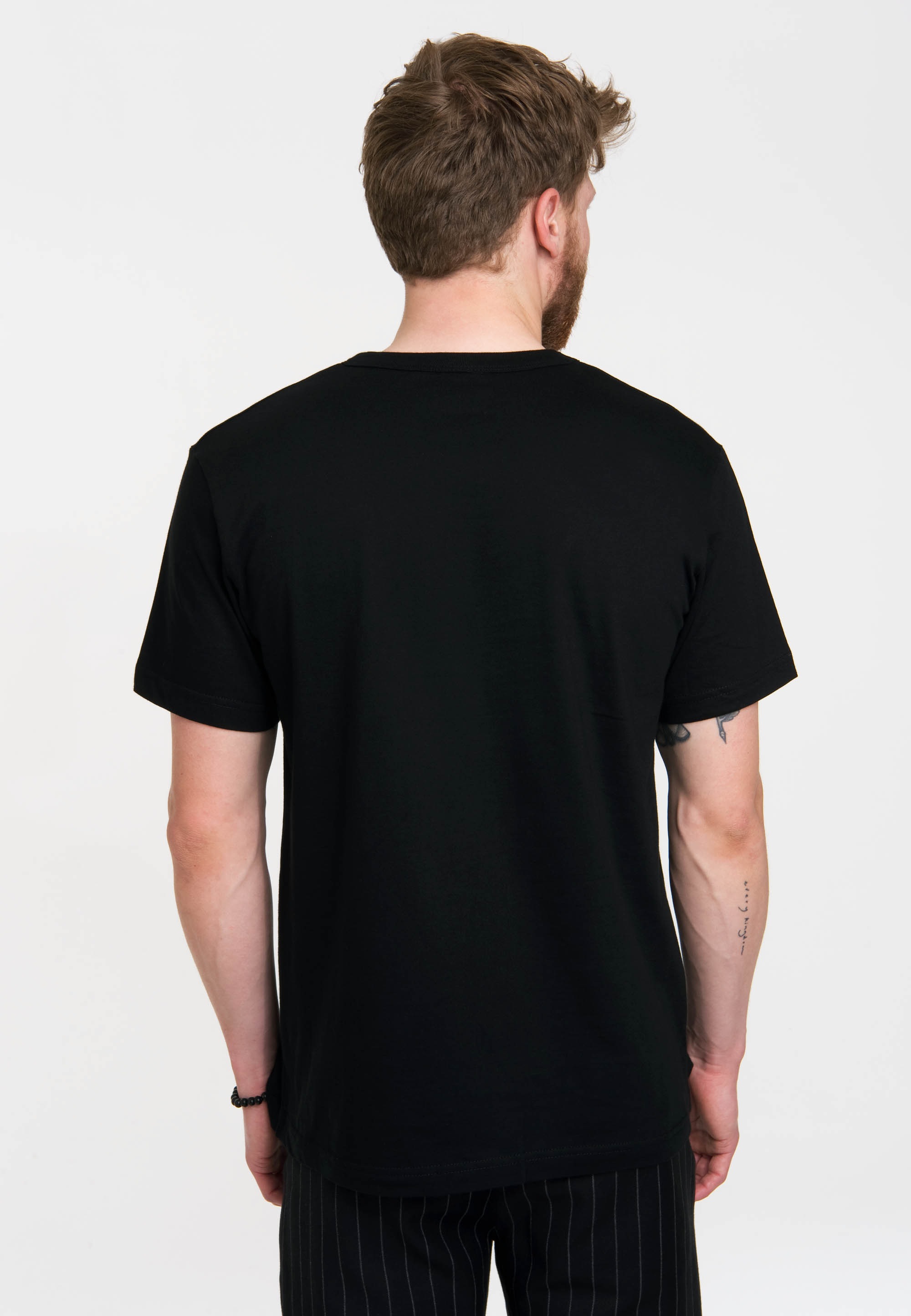 LOGOSHIRT T-Shirt »Batman - Gotham Knight« mit coolem Frontprint