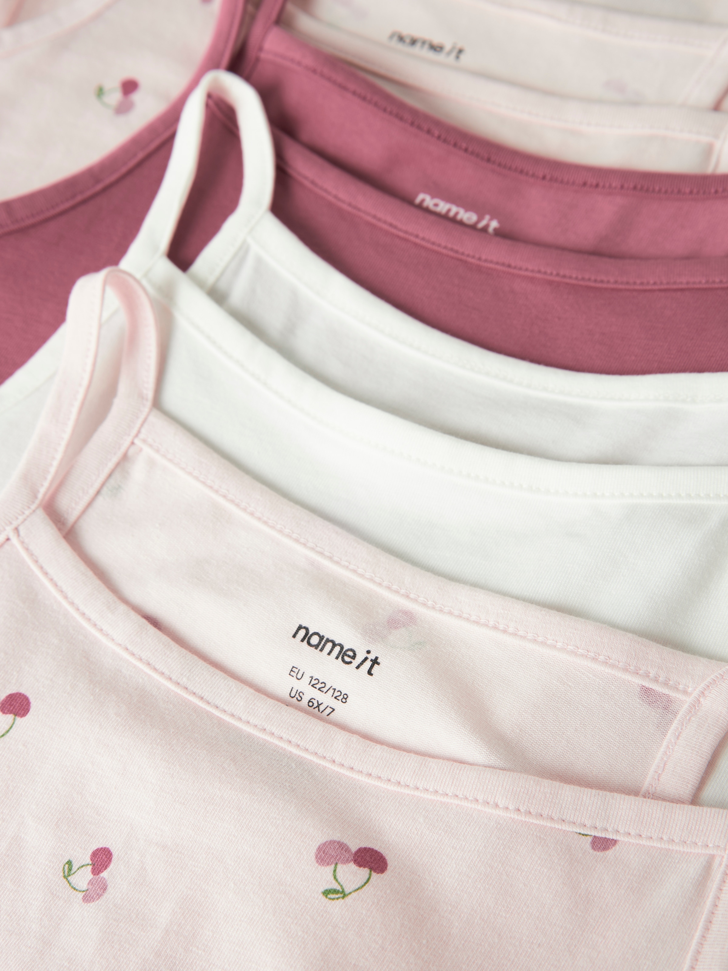 Name It Unterhemd »NKFSTRAP für Mädchen mit Stretchkomfort im 4er-Pack« Packung, 4 Stk. bedruckt, casual, regular fit, Baumwollmischung, Rundhals