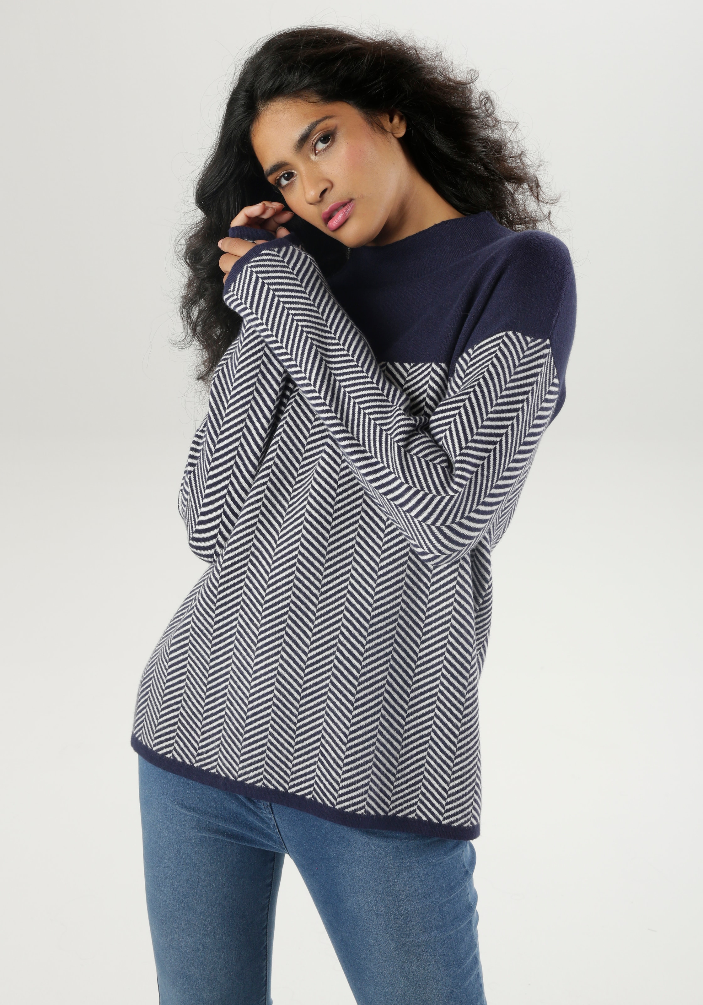 Strickpullover, mit weiterem Stehkragen - NEUE KOLLEKTION