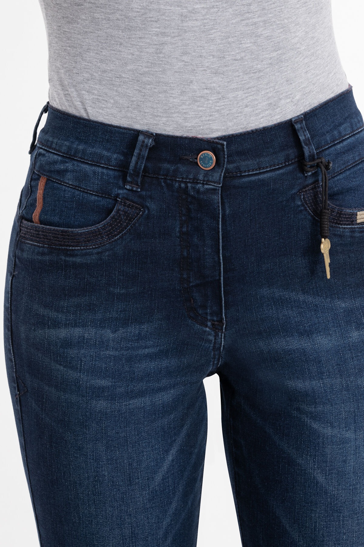 Recover Pants 5-Pocket-Jeans »Ronja«, mit ausgefallenen Details