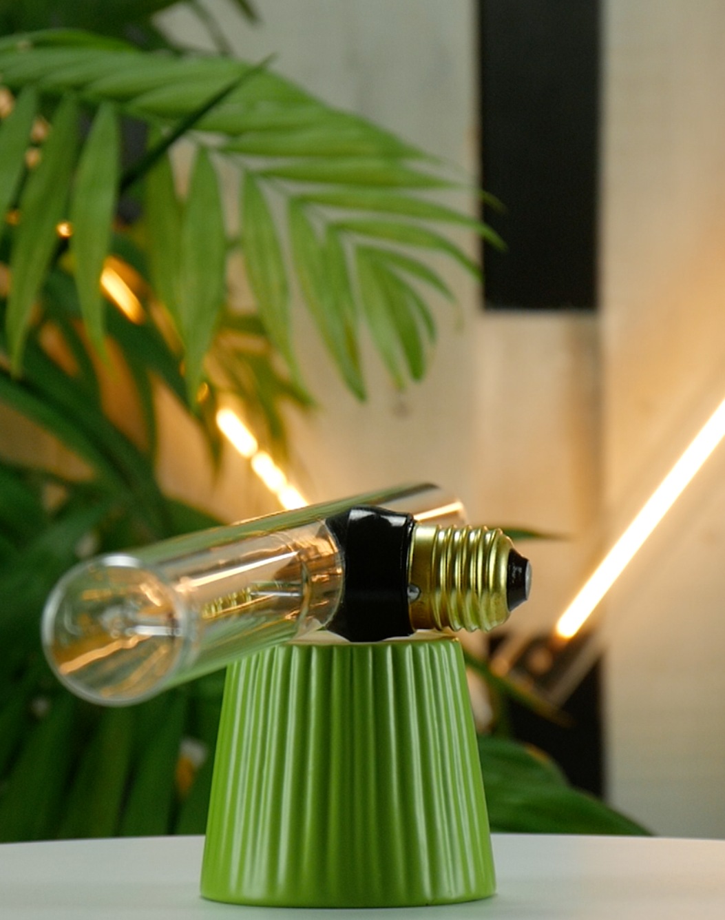 SEGULA LED-Leuchtmittel »LED Tube rotable 500mm«, E27, Warmweiß, dimmbar, E27, Linienlampe, Tube rotable 90°