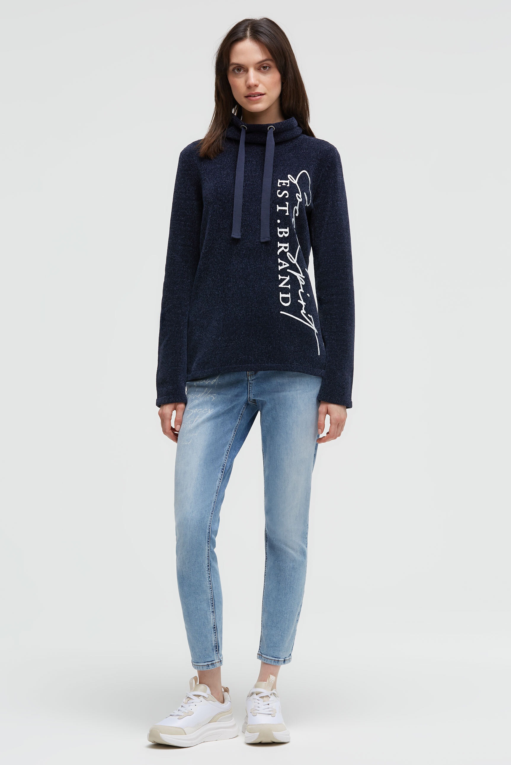 SOCCX Rundhalspullover