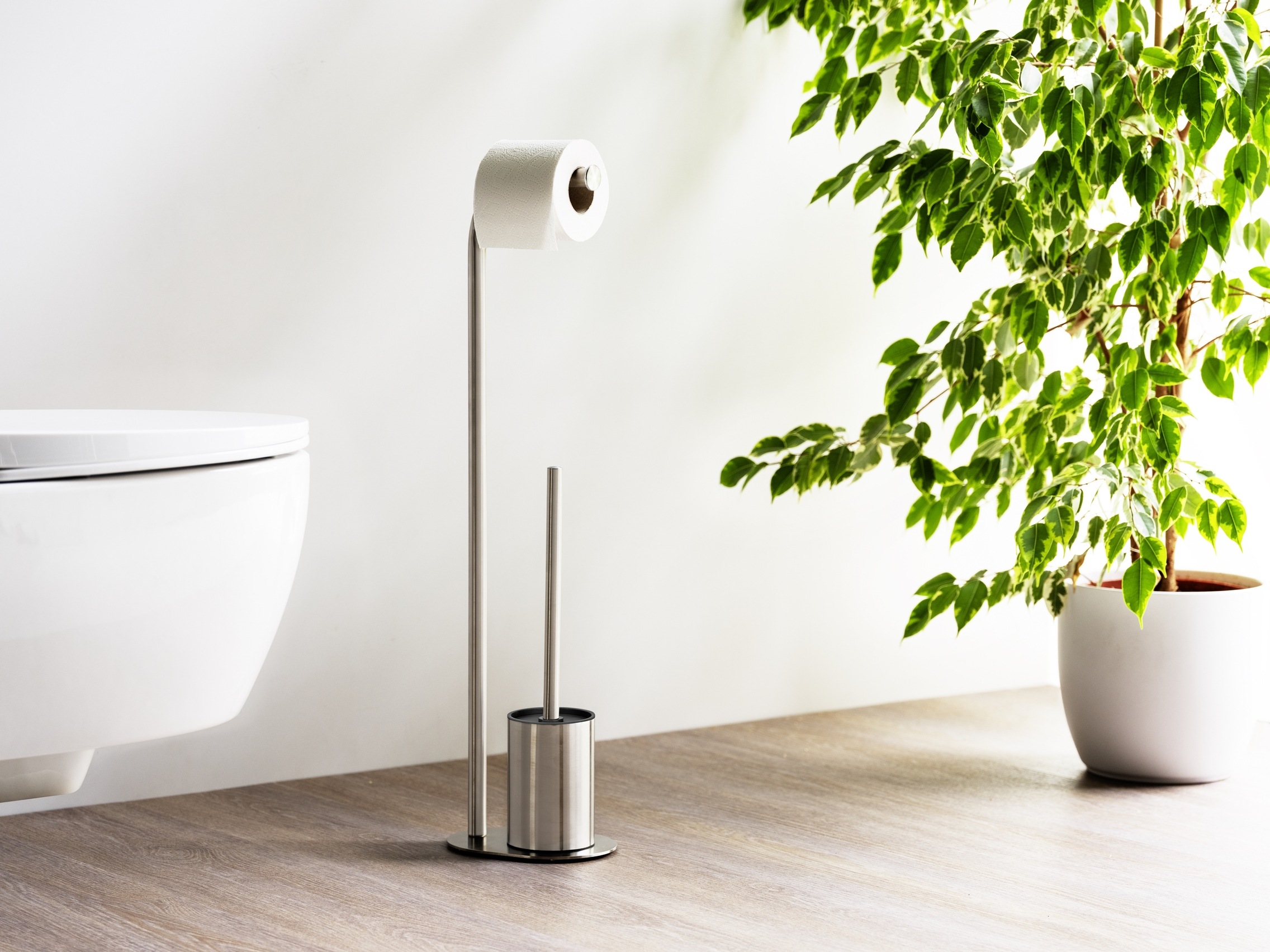 WENKO WC-Garnitur "Levante" aus Edelstahl freistehender Toilettenpapierhalt günstig online kaufen