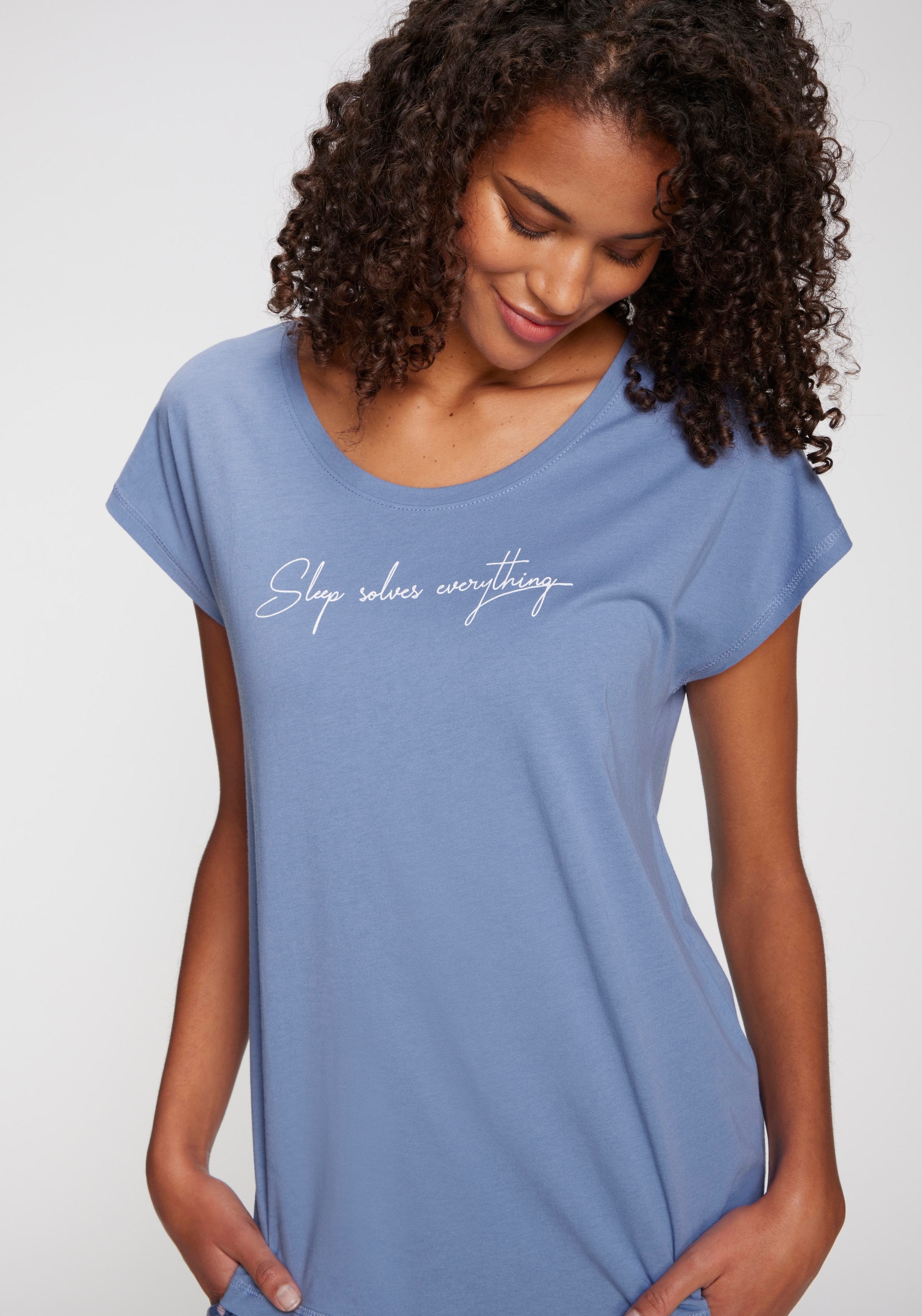 Vivance Dreams T-Shirt, Mit kleinem Frontprint