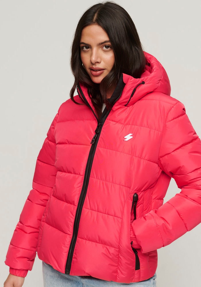 Superdry Steppjacke "HOODED SPIRIT SPORTS PUFFER", mit Kapuze, aus wasserabweisendem Material