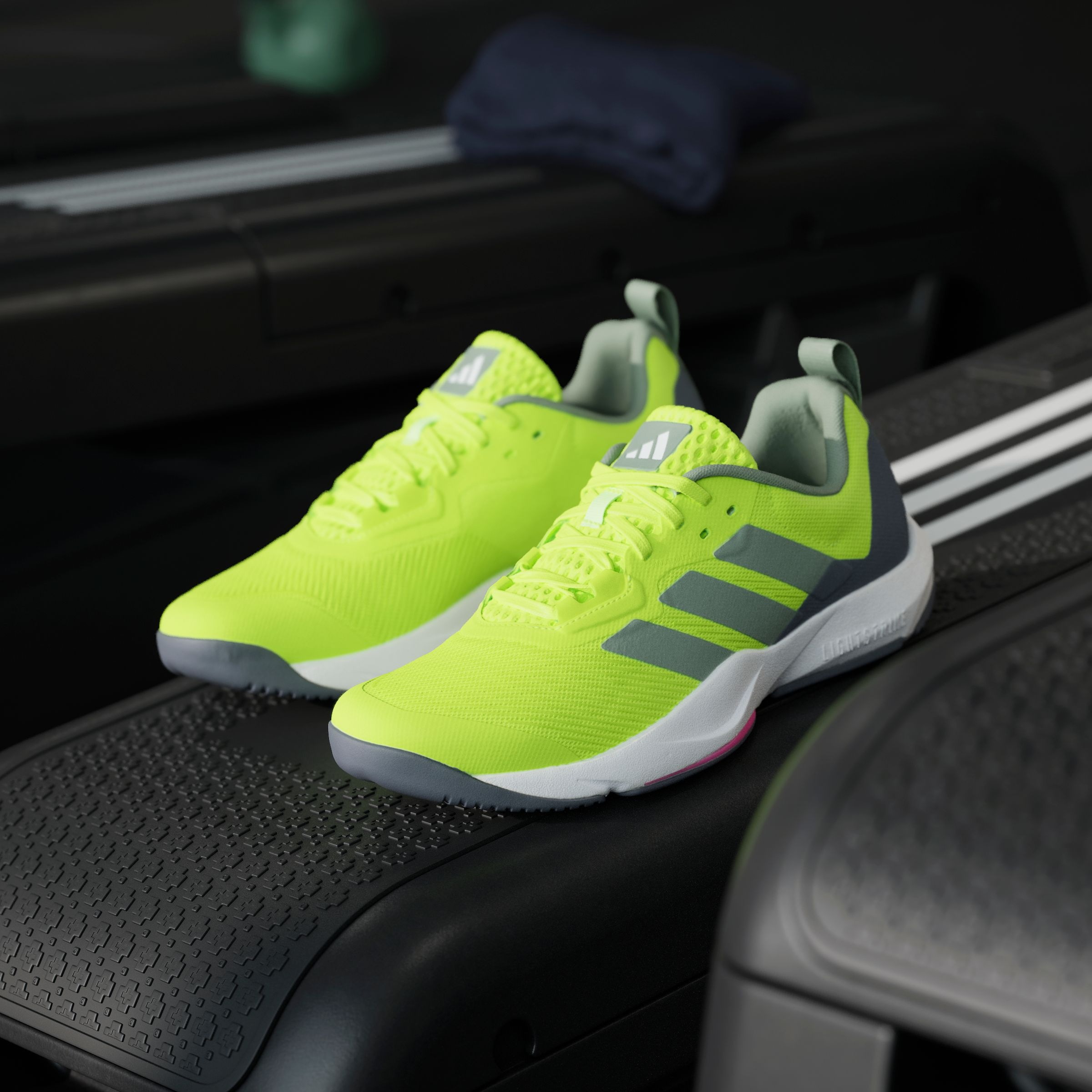 adidas Performance Trainingsschuh »RAPIDMOVE 2«
