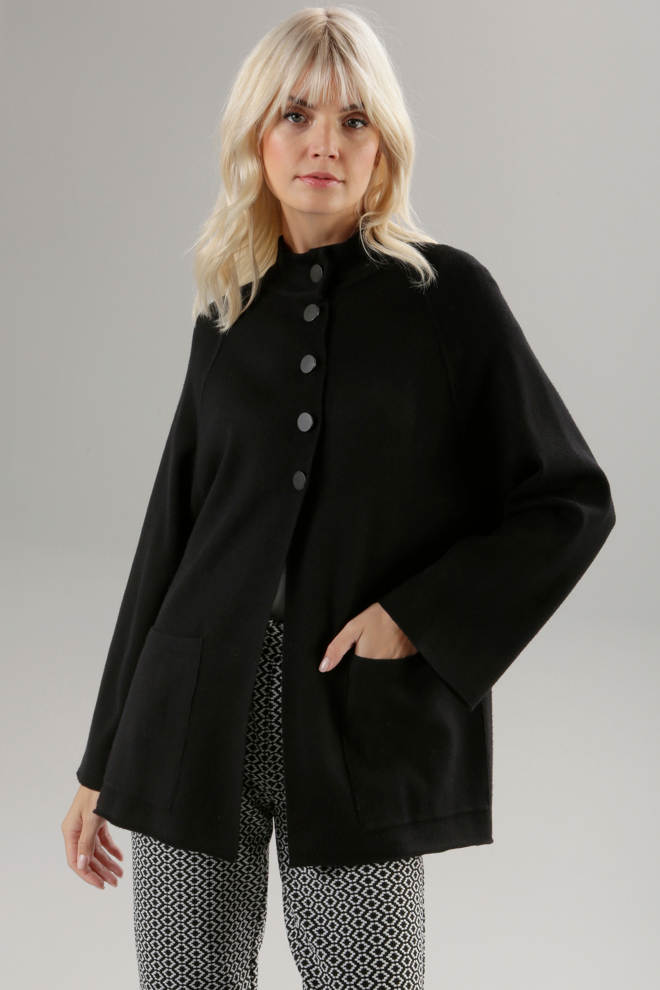 Aniston Brust bis BAUR - KOLLEKTION mit Strickjacke, | Druckknopfleiste für SELECTED zur kaufen NEUE