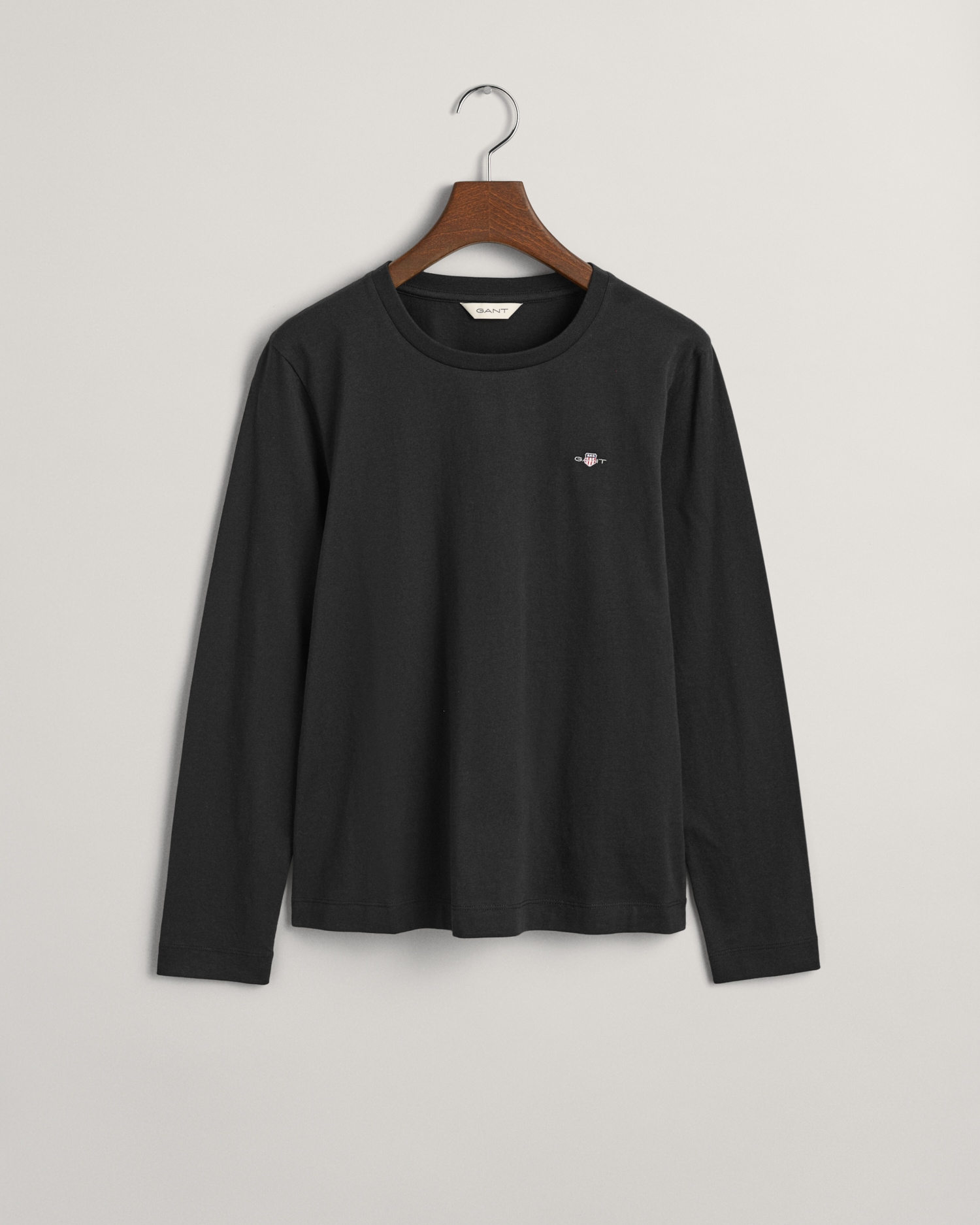 Gant Langarmshirt »REG SHIELD LS T-SHIRT«, kleine Logostickerei auf der Brust