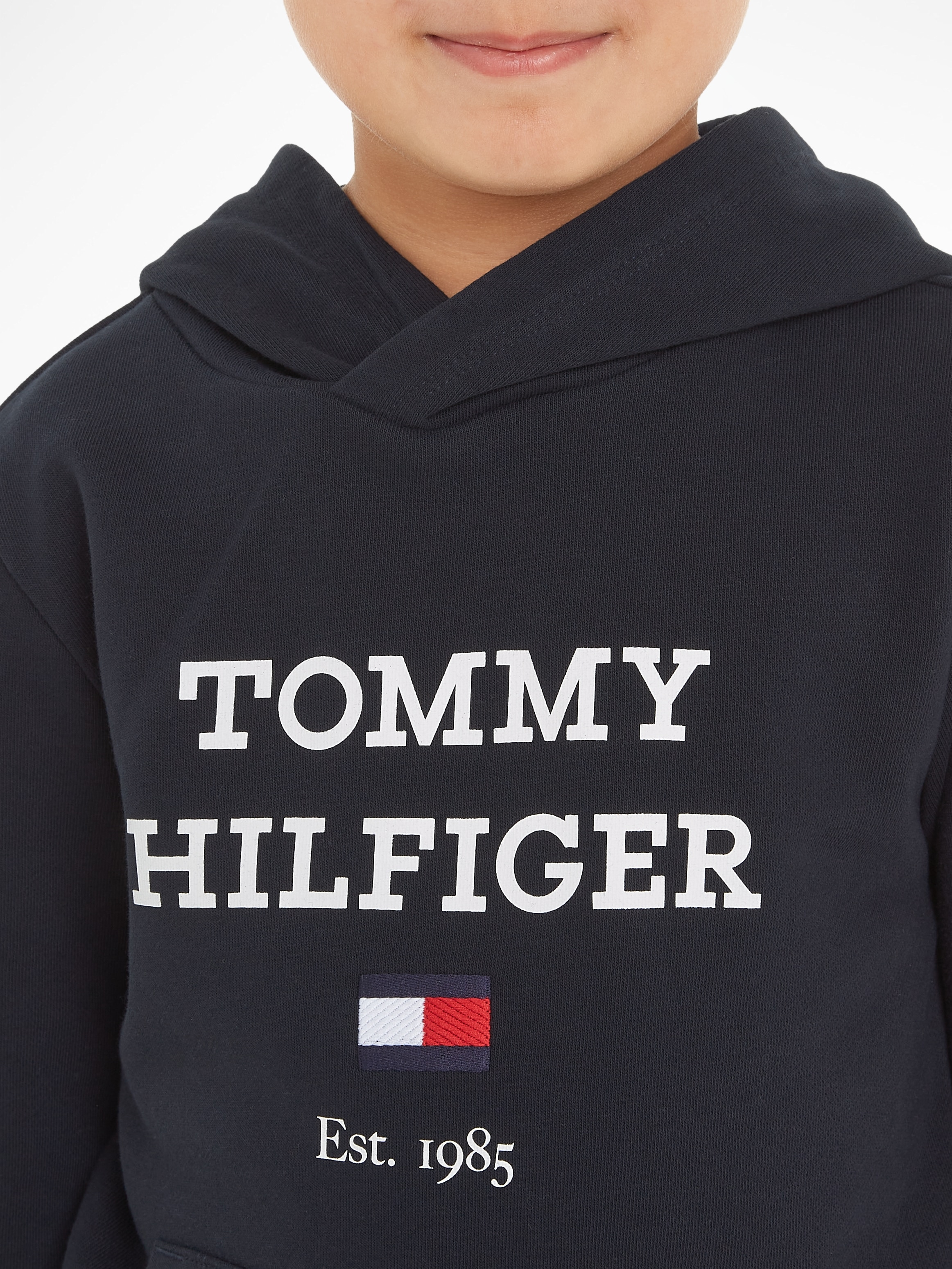 Tommy Hilfiger Kapuzensweatshirt »TH LOGO HOODIE SWEATSET«, (2 tlg.), mit  Markendetails online kaufen | BAUR | Sweatshirts