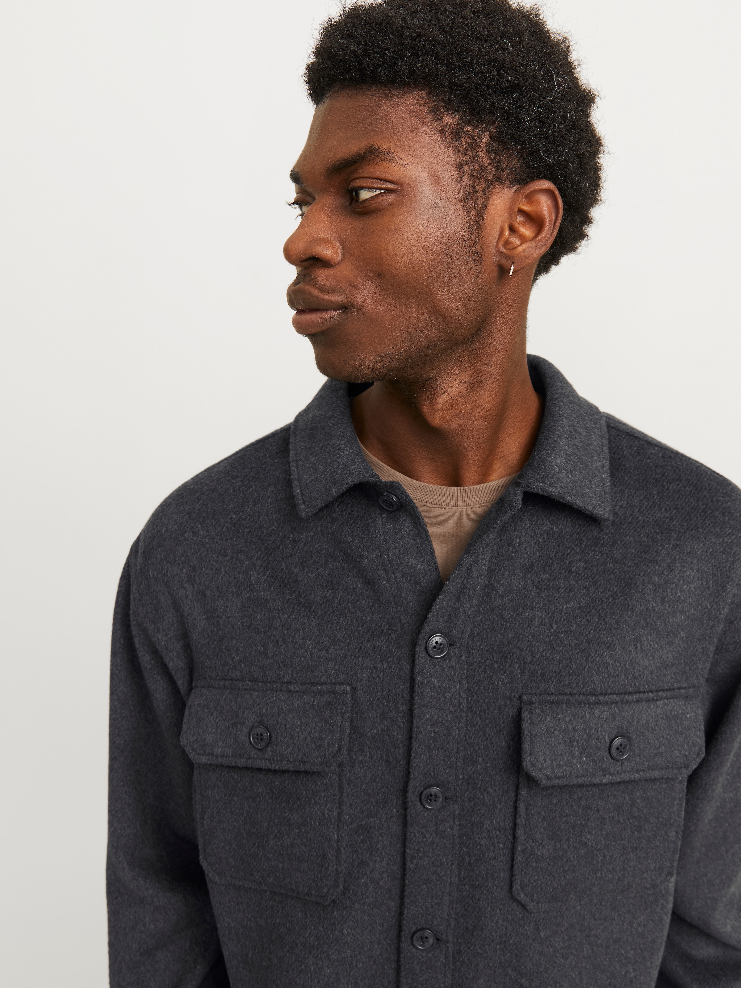 Jack & Jones Langarmhemd »JJEBRADLEY OLLIE OVERSHIRT LS NOOS«, mit Brusttaschen