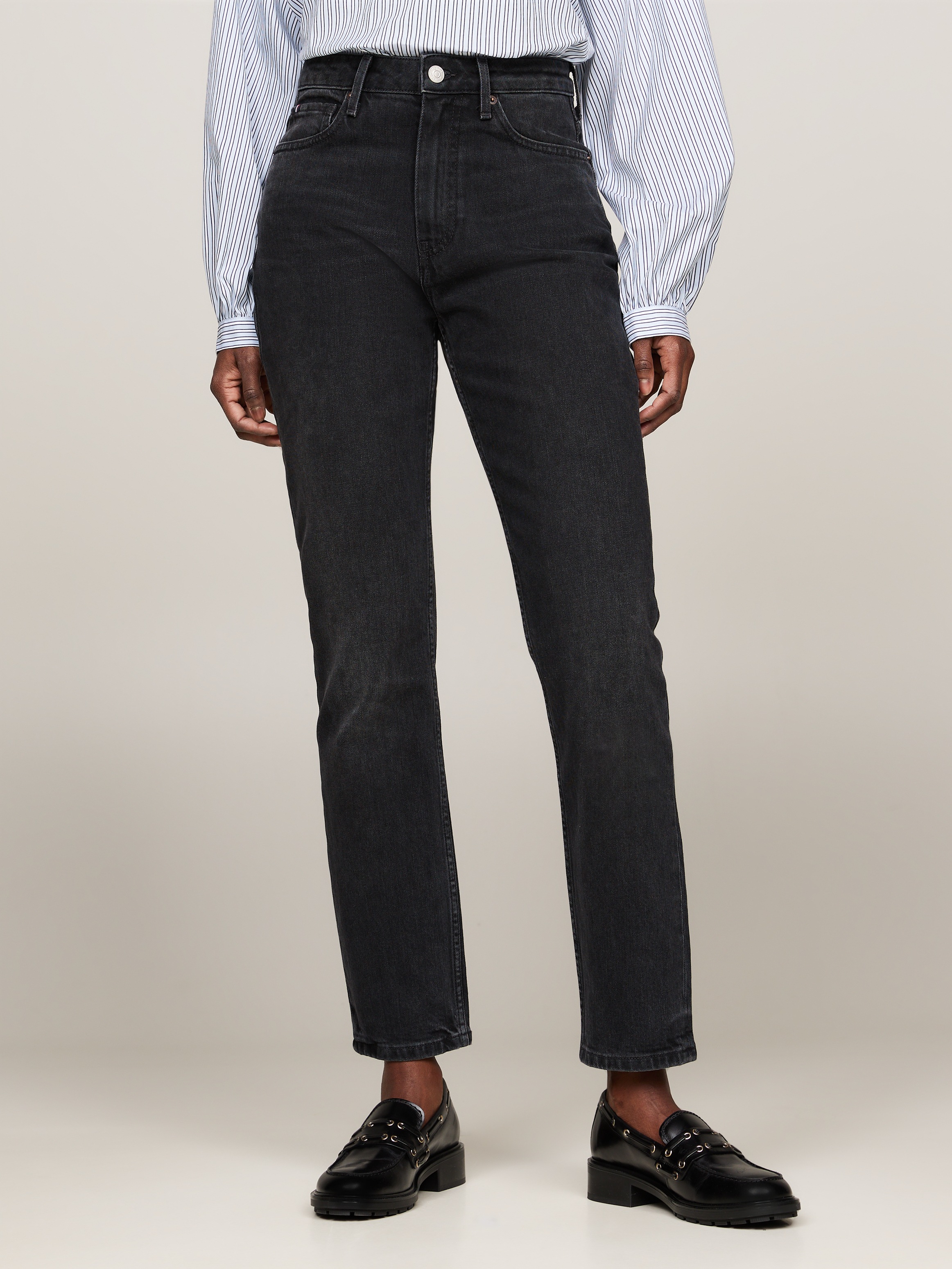 Tommy Hilfiger Slim-fit-Jeans »SLIM CIGARETTE HW A DARK BLUE«, mit Tommy Hilfiger Logo-Badge