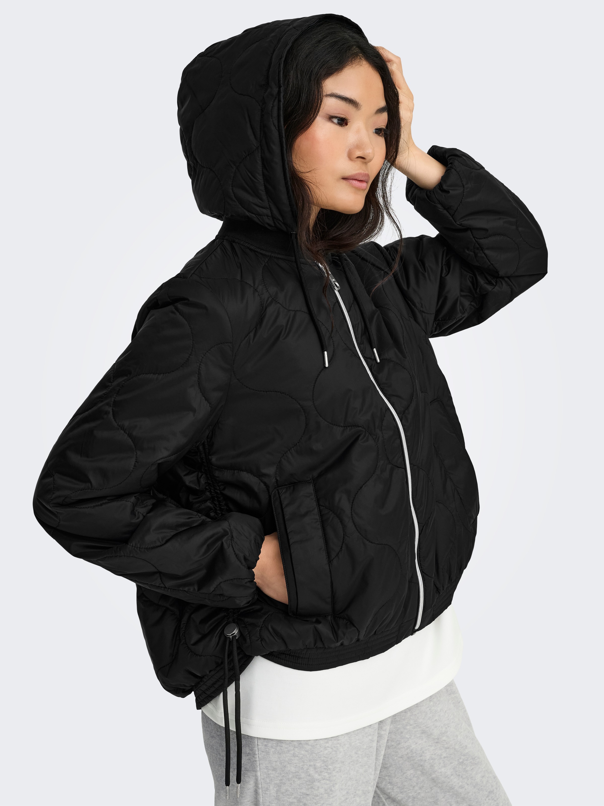 ONLY Steppjacke "ONLMIKI HOOD QUILT JACKET CC OTW" mit Kapuze günstig online kaufen